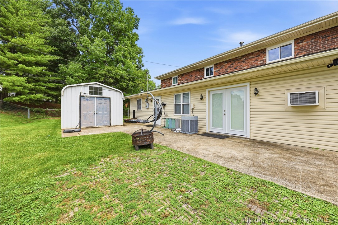 2103 Fairway Court