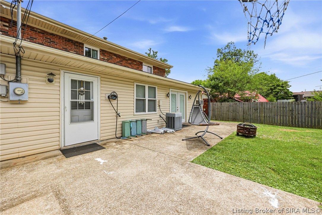2103 Fairway Court