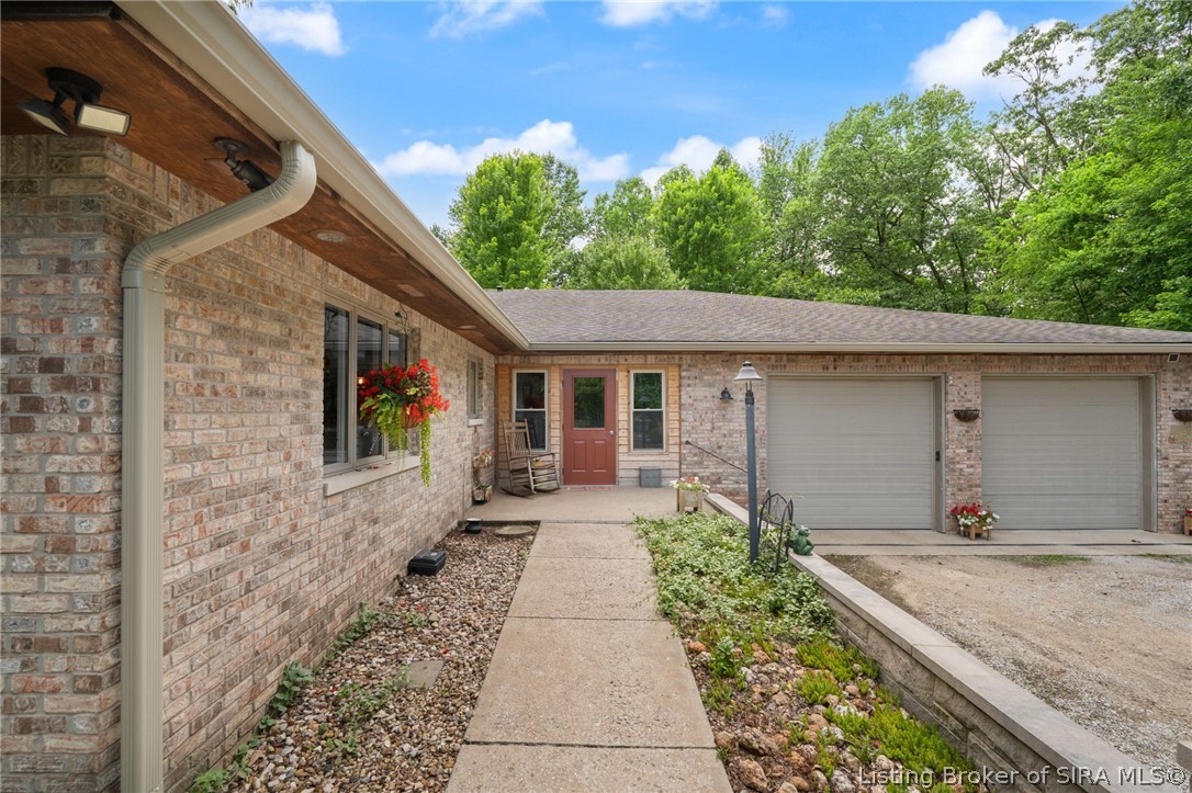 2488 W County 575 Road S