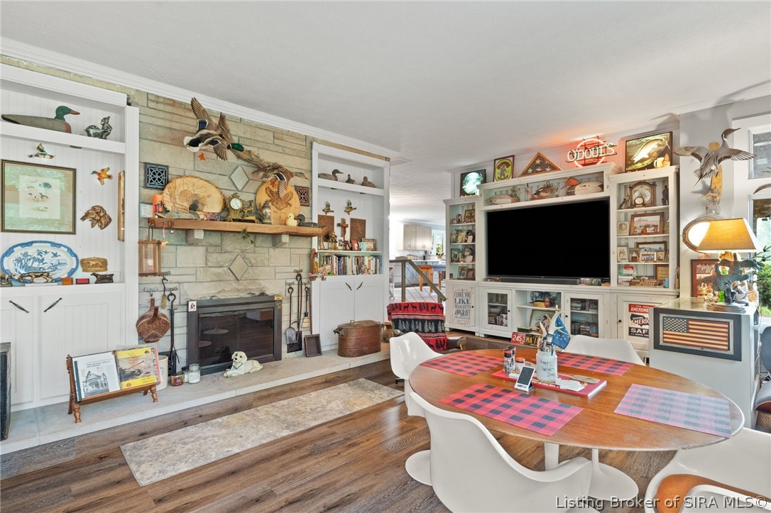 2488 W County 575 Road S