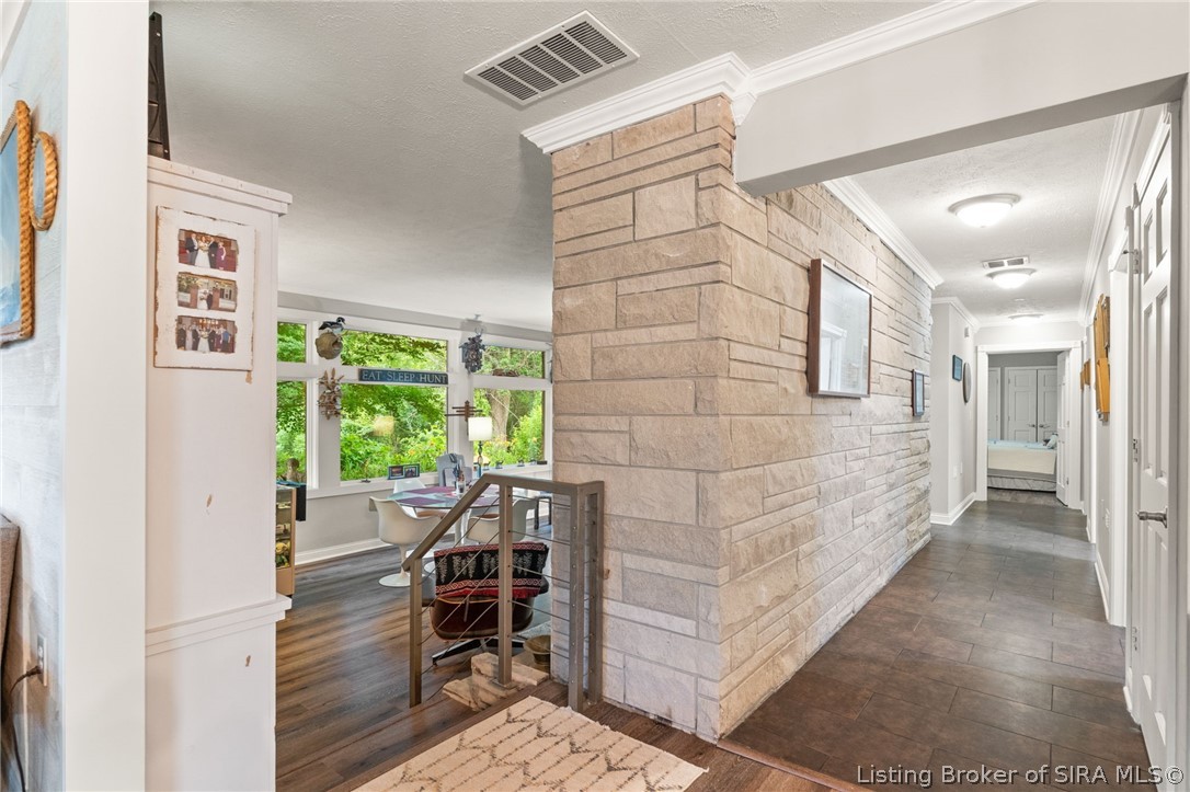 2488 W County 575 Road S