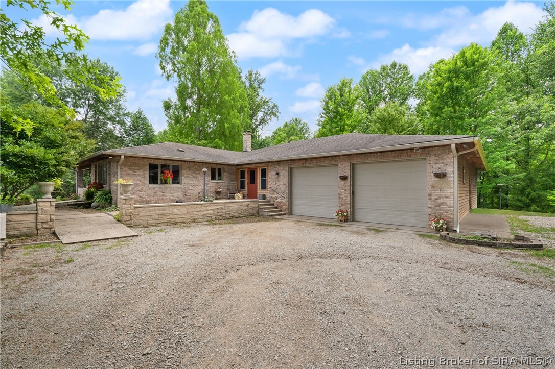 2488 W County 575 Road S