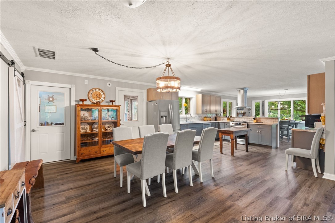 2488 W County 575 Road S