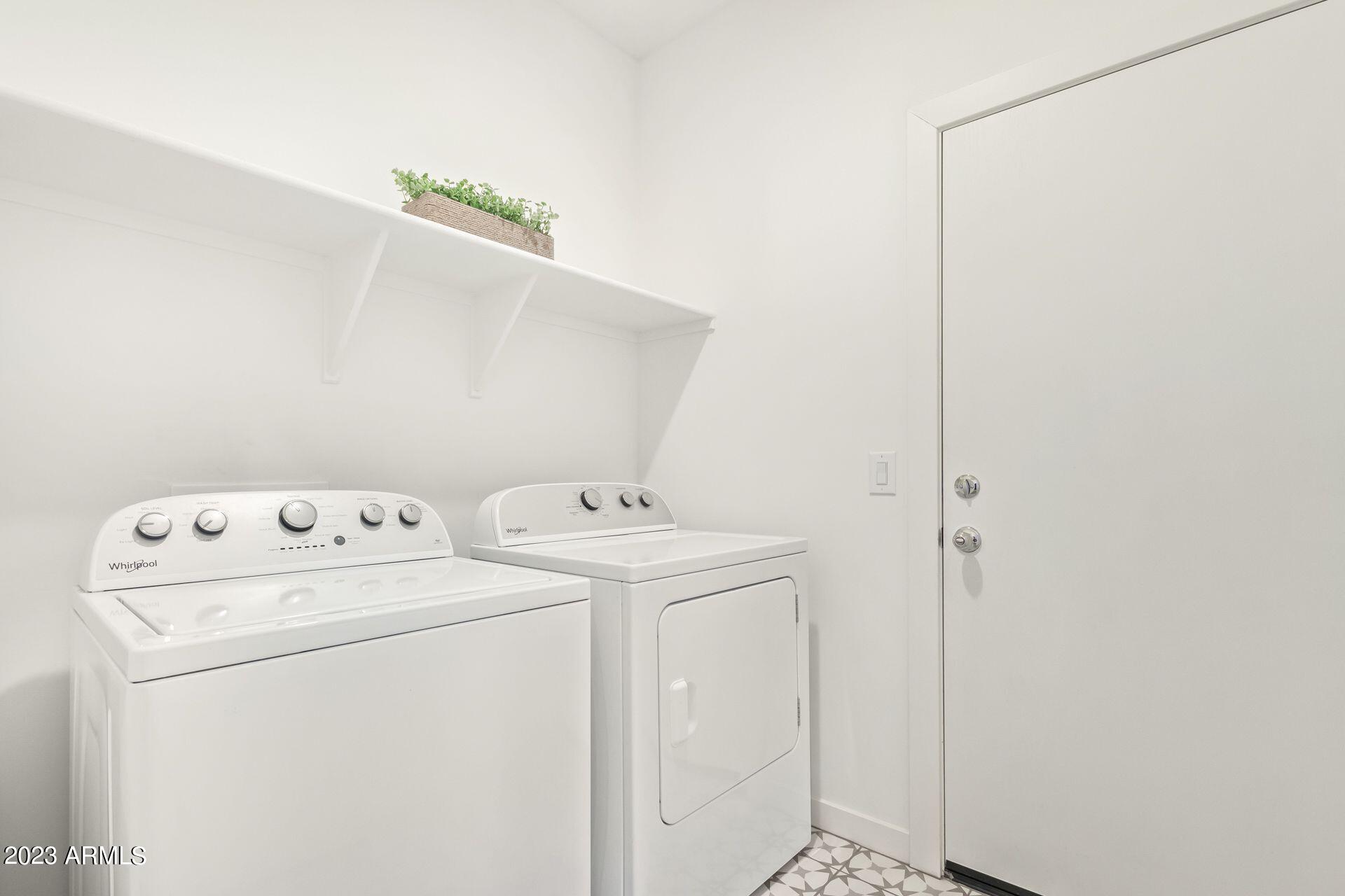 35320 W SANTA MONICA Avenue