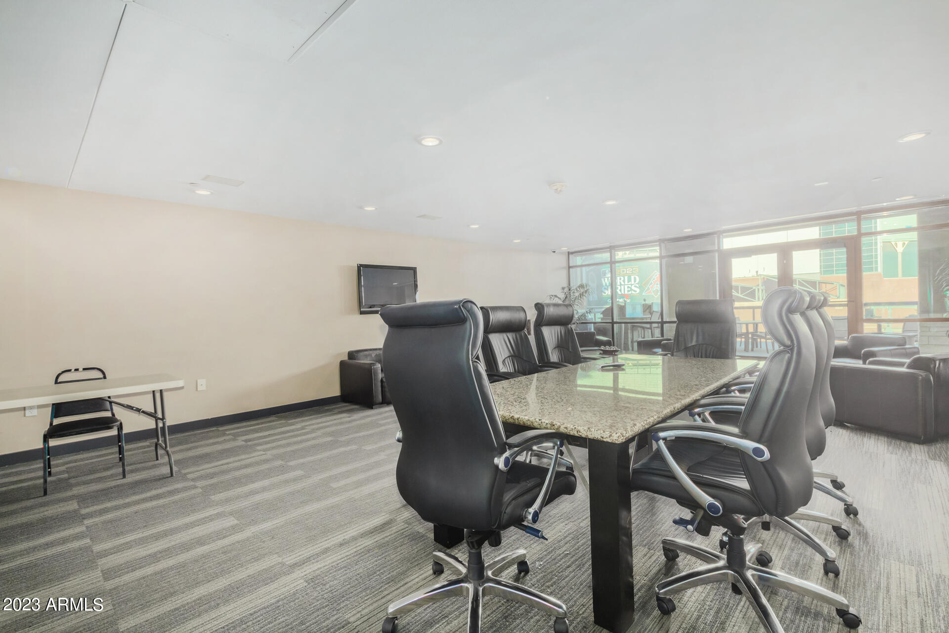 310 S 4TH Street, 2106