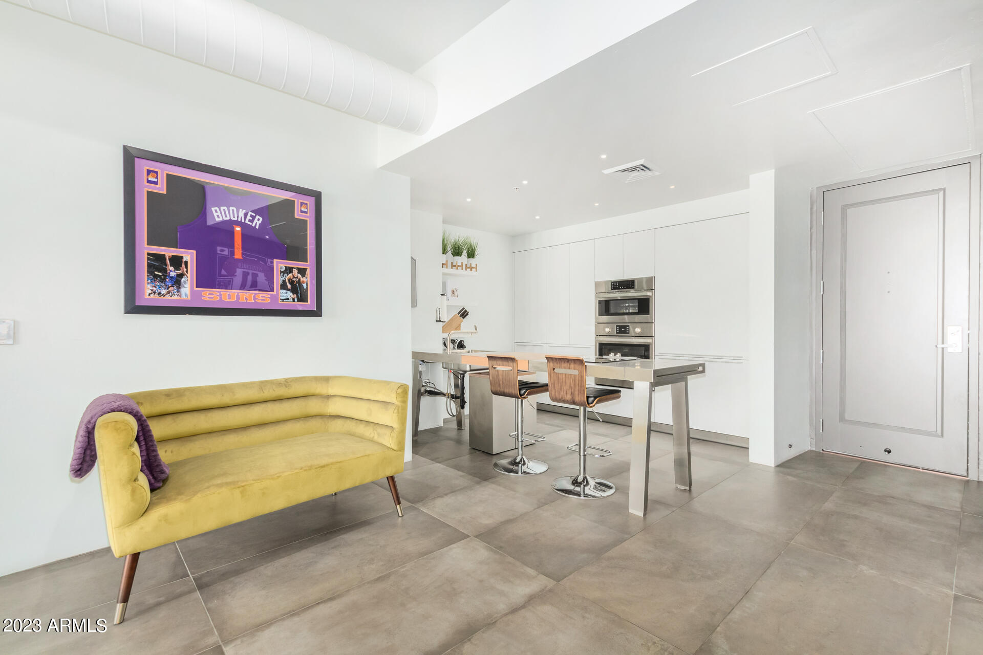 310 S 4TH Street, 2106