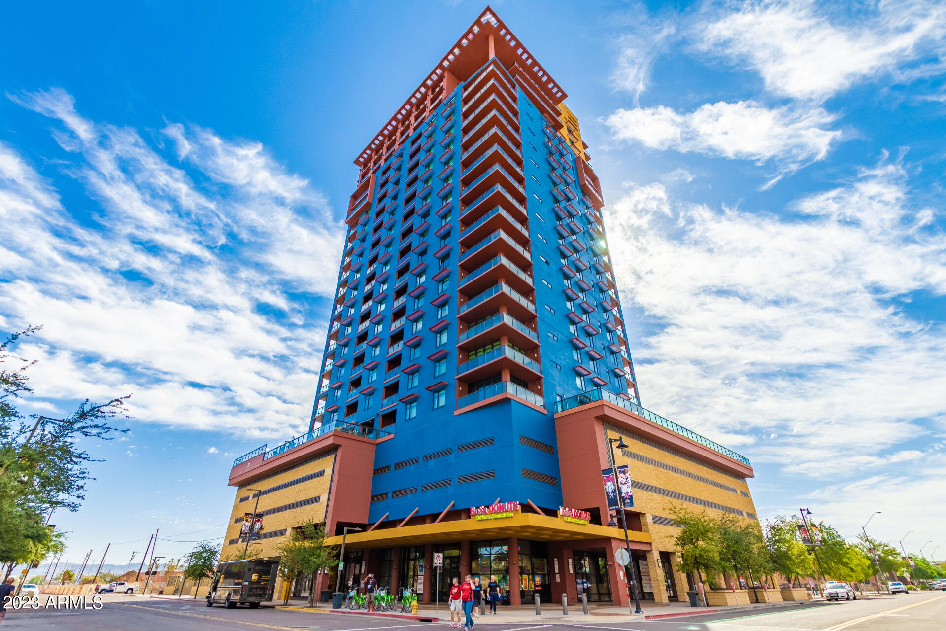 310 S 4TH Street, 2106