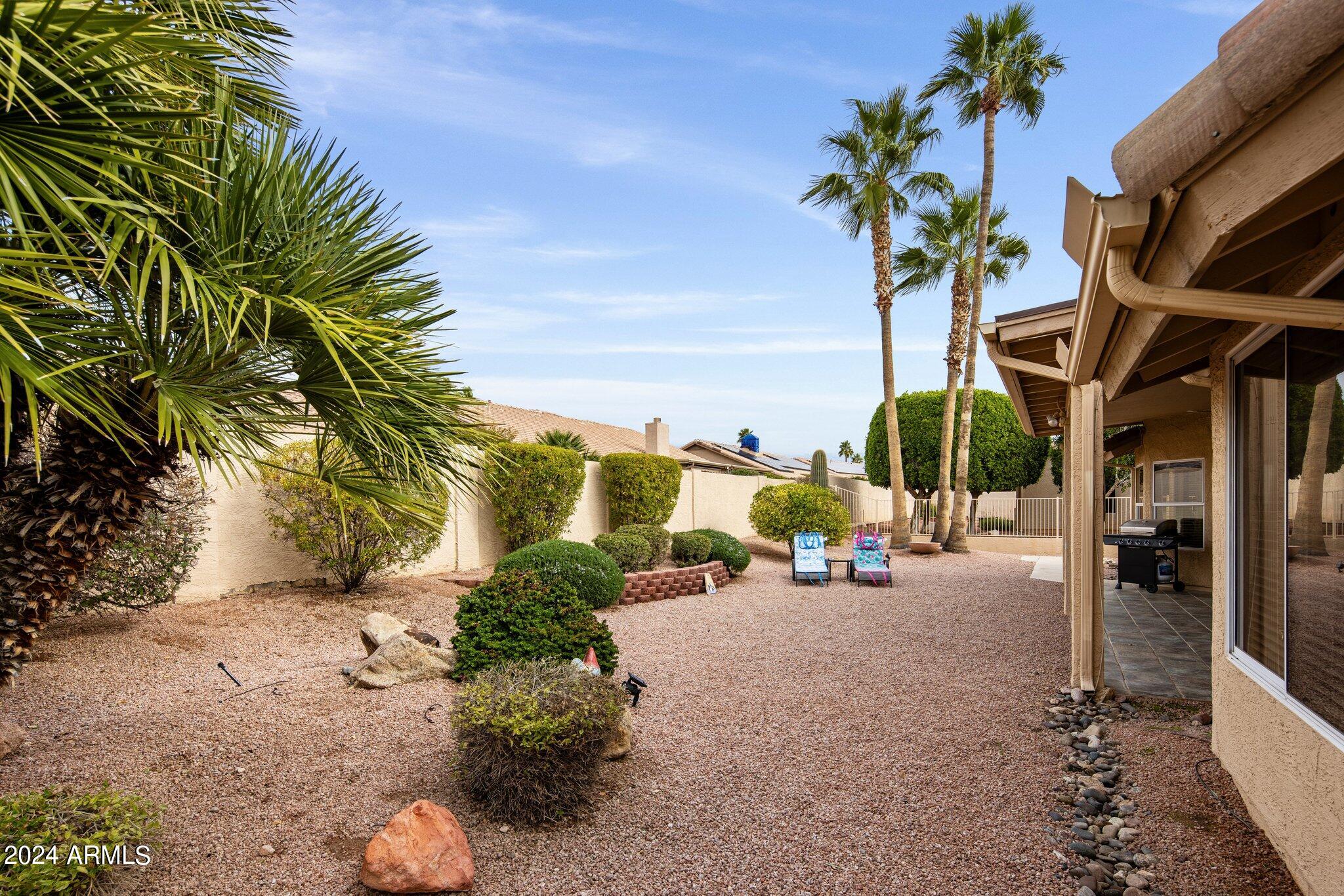 8928 W ROSEMONTE Drive