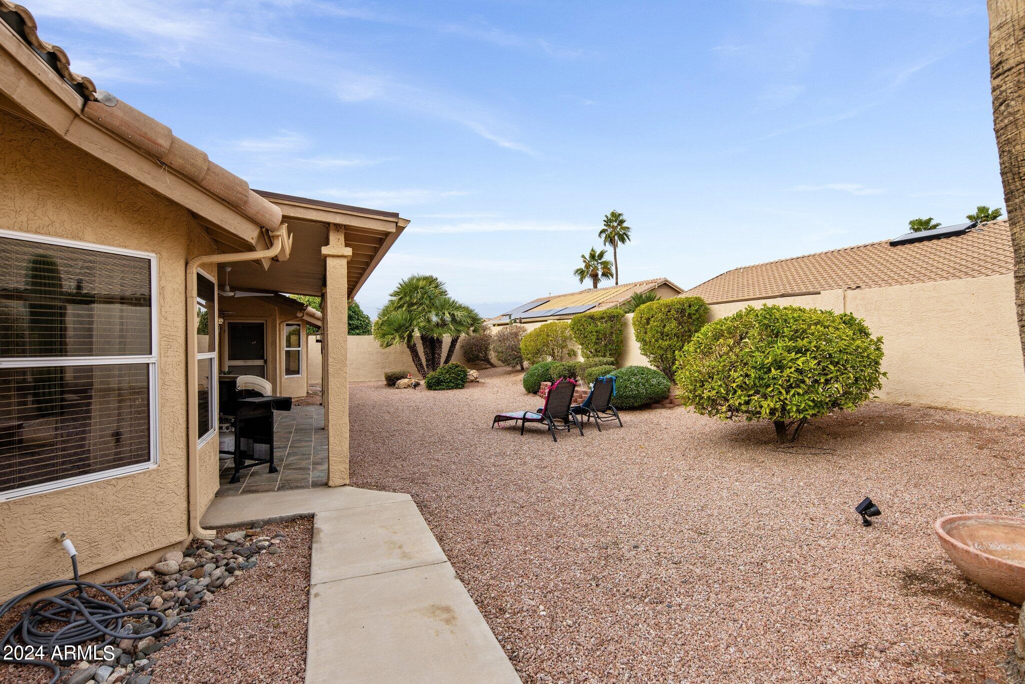 8928 W ROSEMONTE Drive