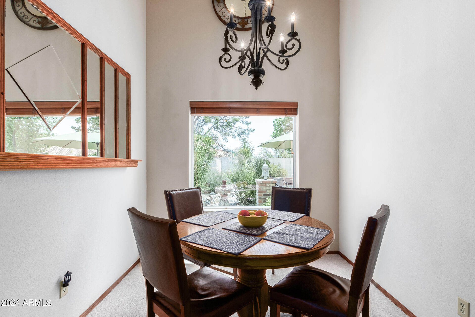 1937 E WESCOTT Drive