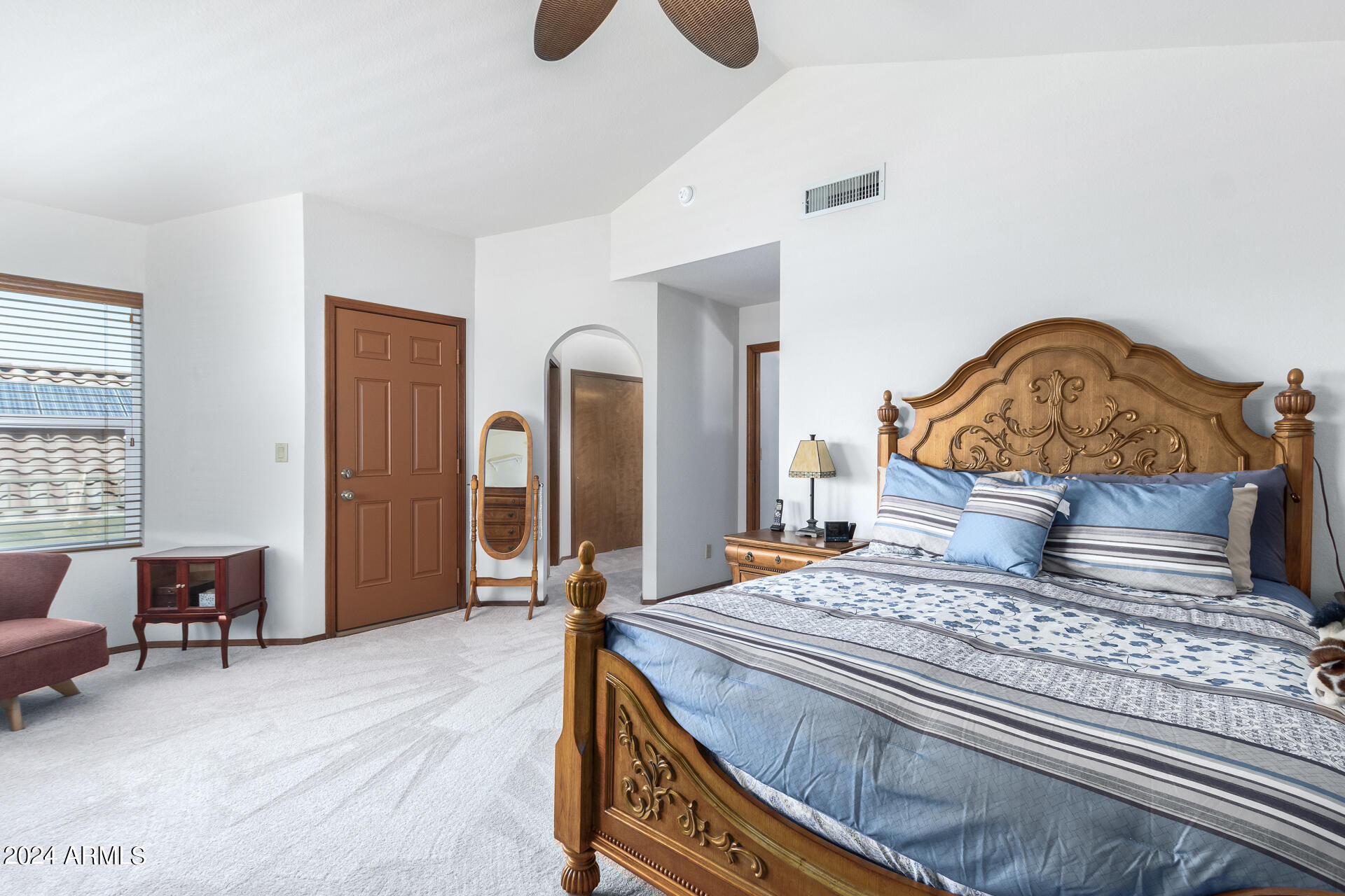 1937 E WESCOTT Drive