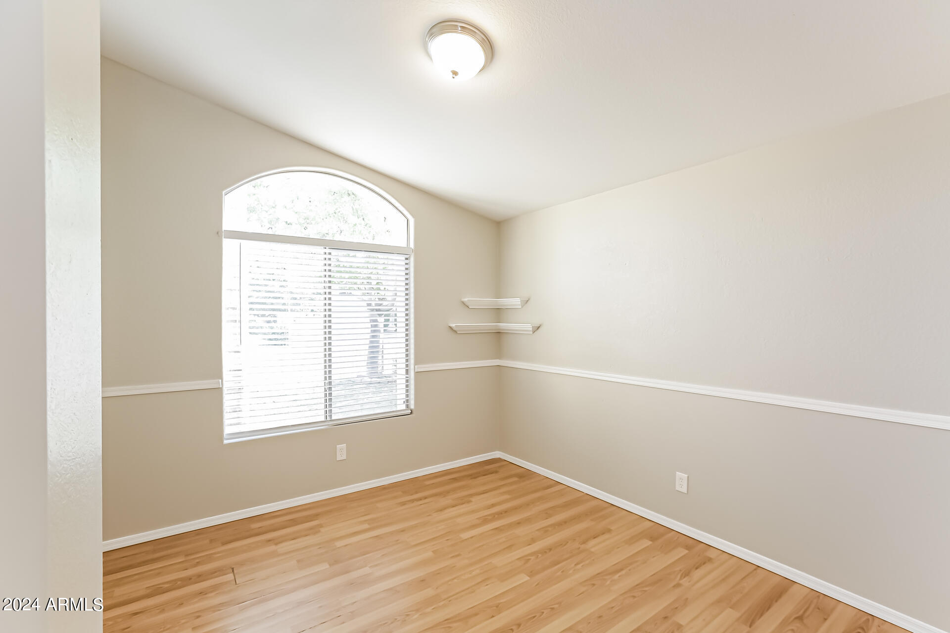 2167 E ARABIAN Drive