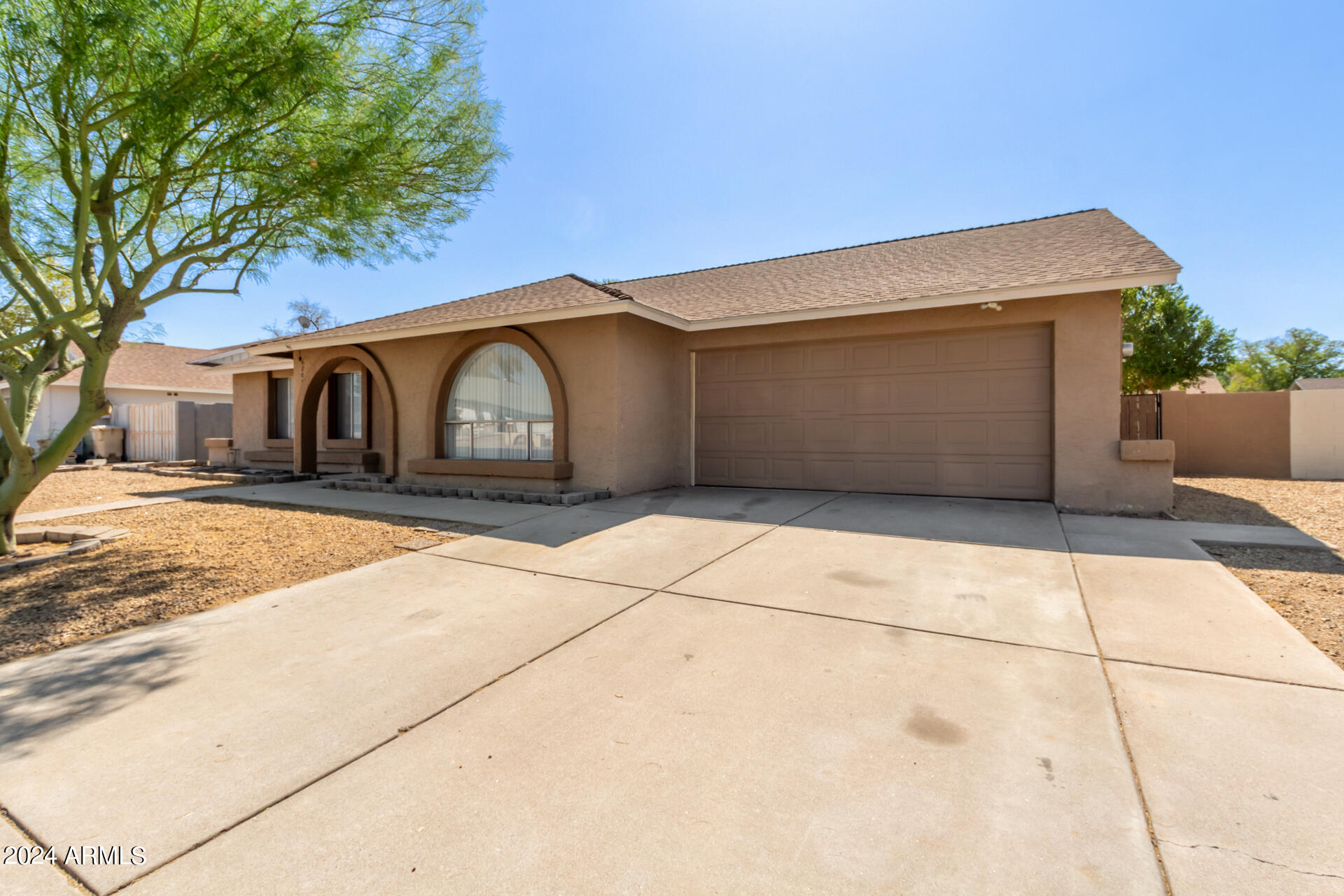 6209 W SUNNYSIDE Drive