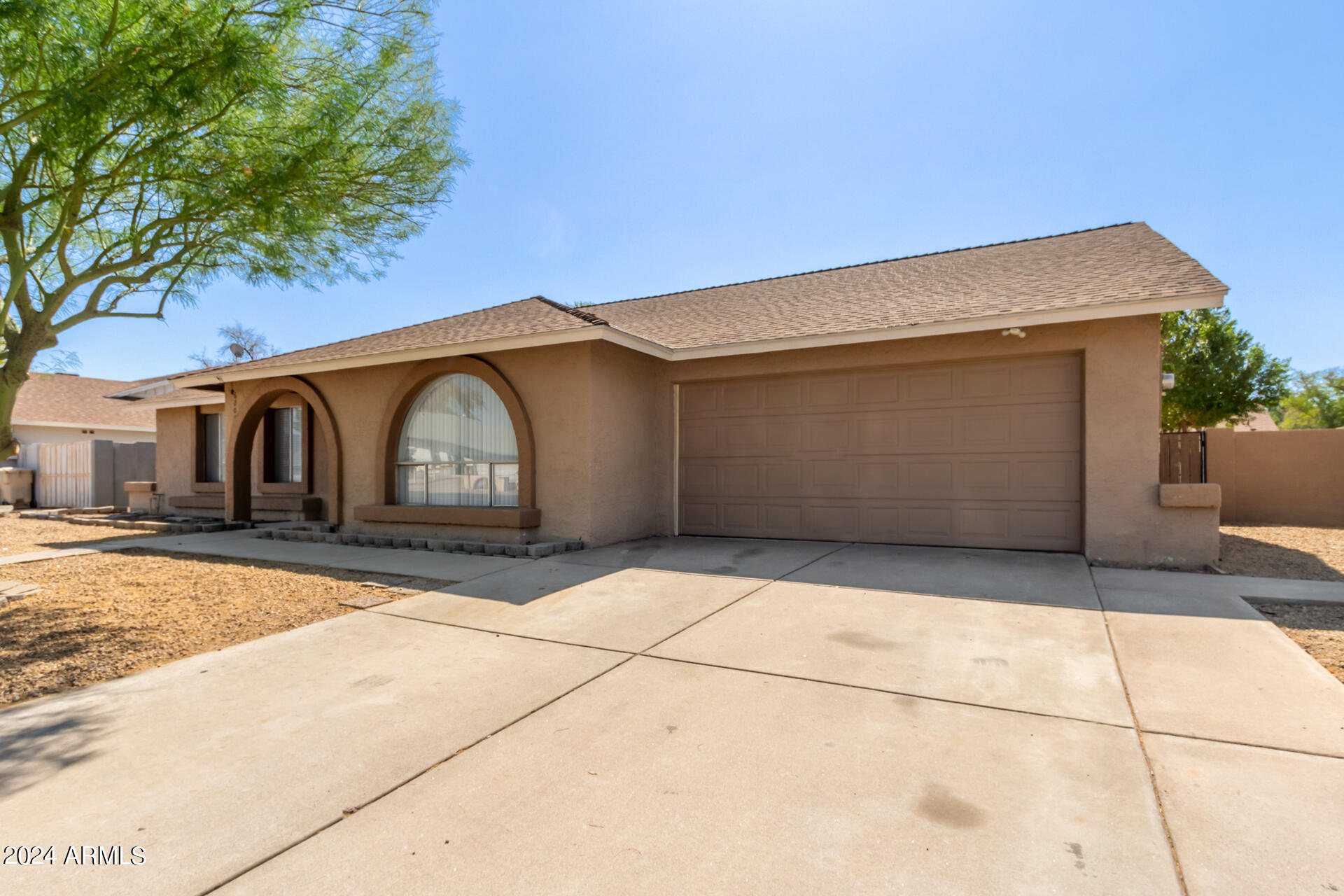 6209 W SUNNYSIDE Drive