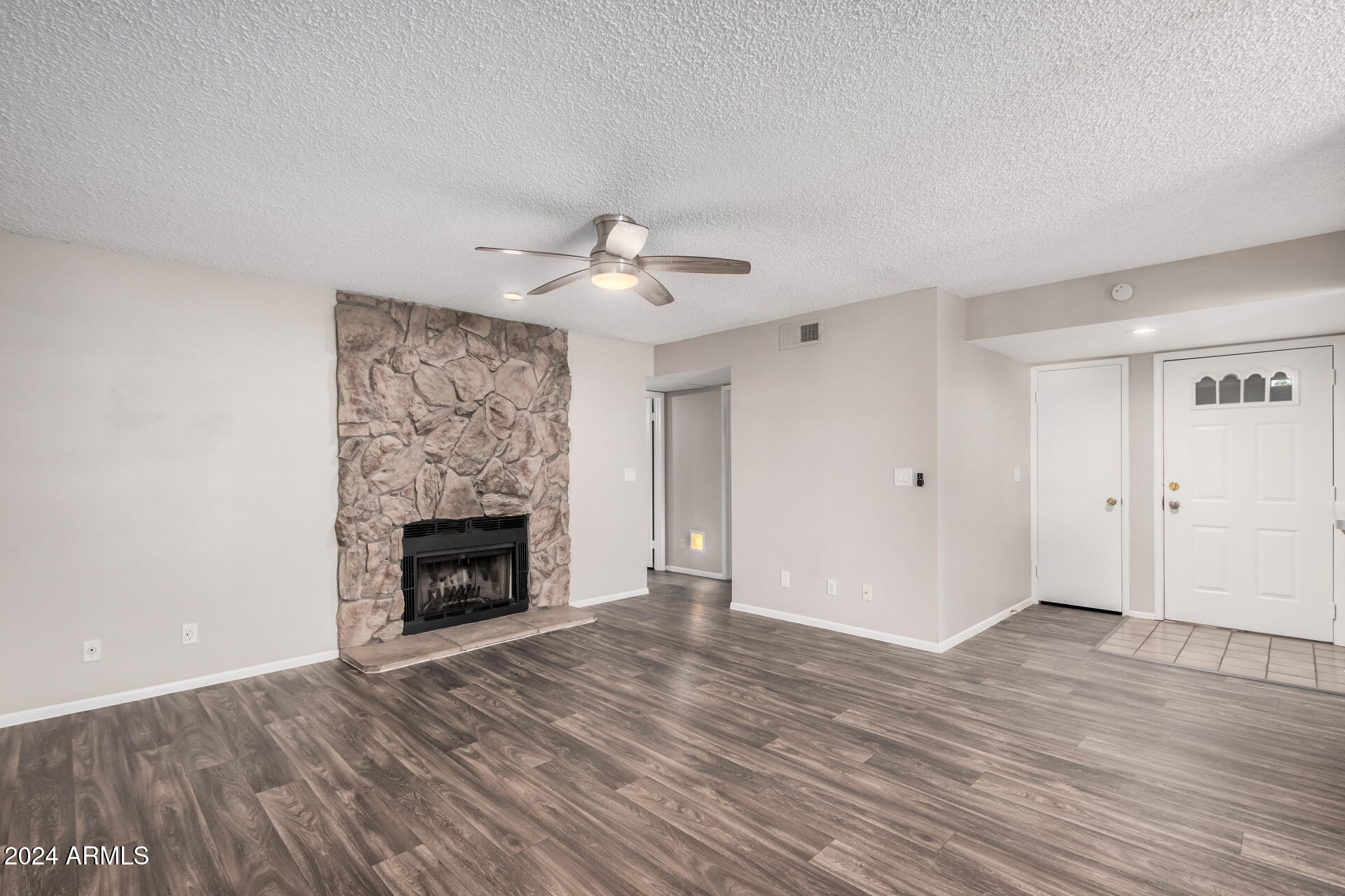 850 S RIVER Drive, 2069