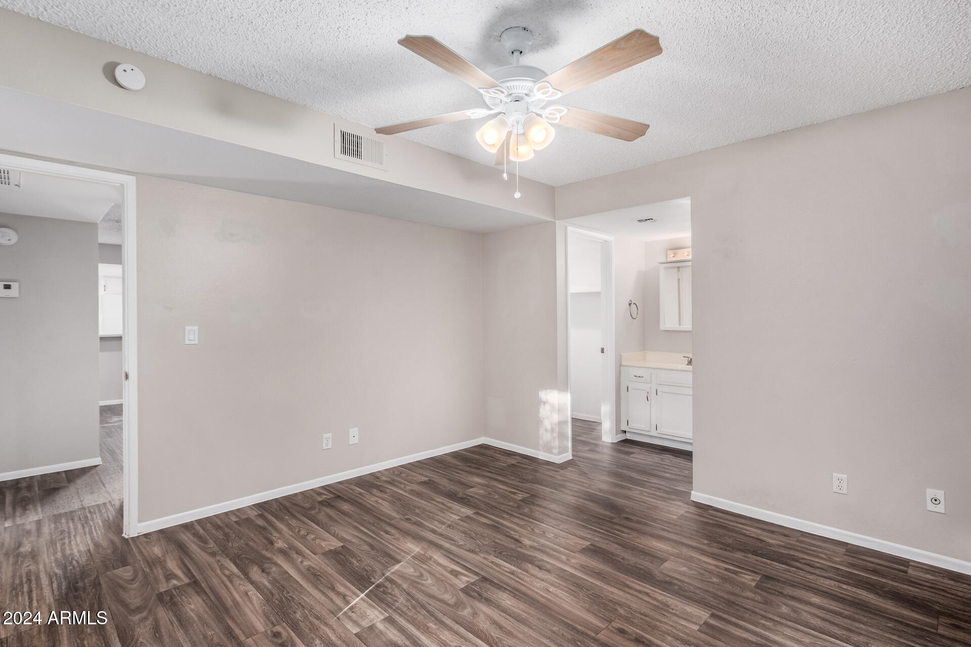 850 S RIVER Drive, 2069