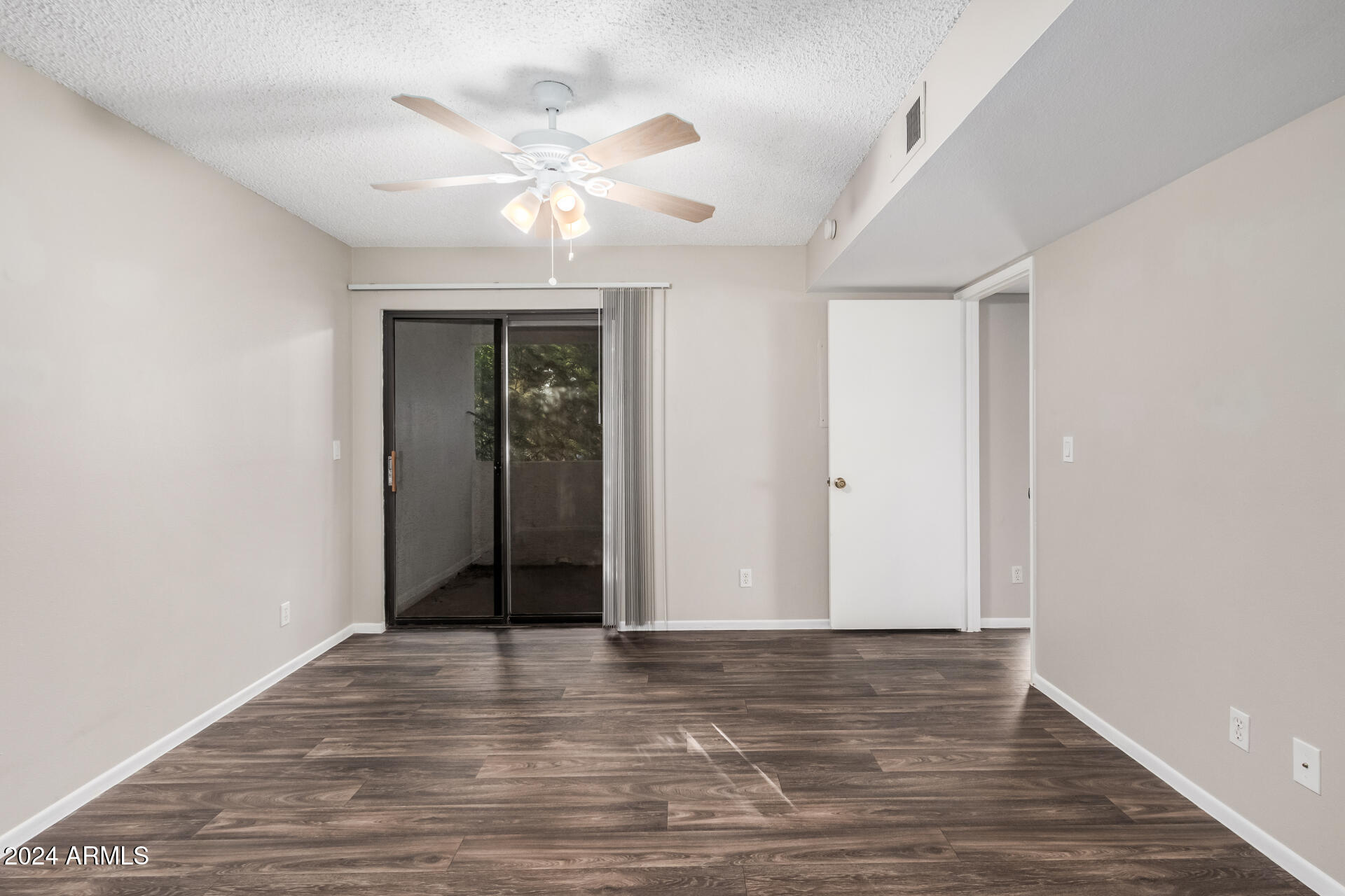 850 S RIVER Drive, 2069