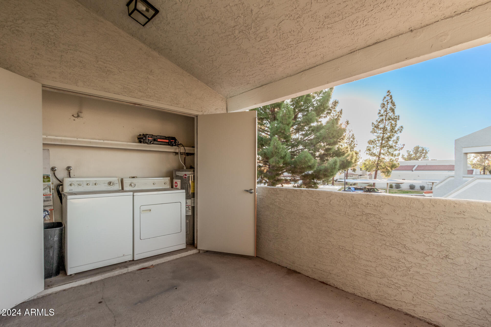 850 S RIVER Drive, 2069