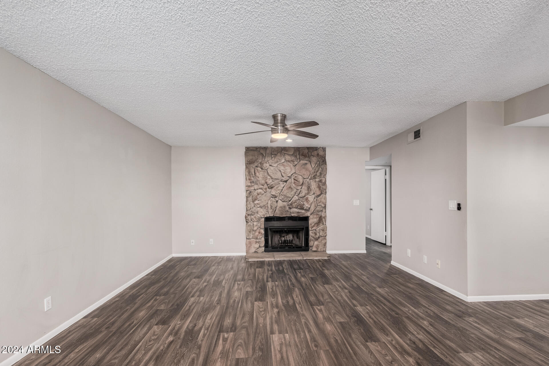 850 S RIVER Drive, 2069