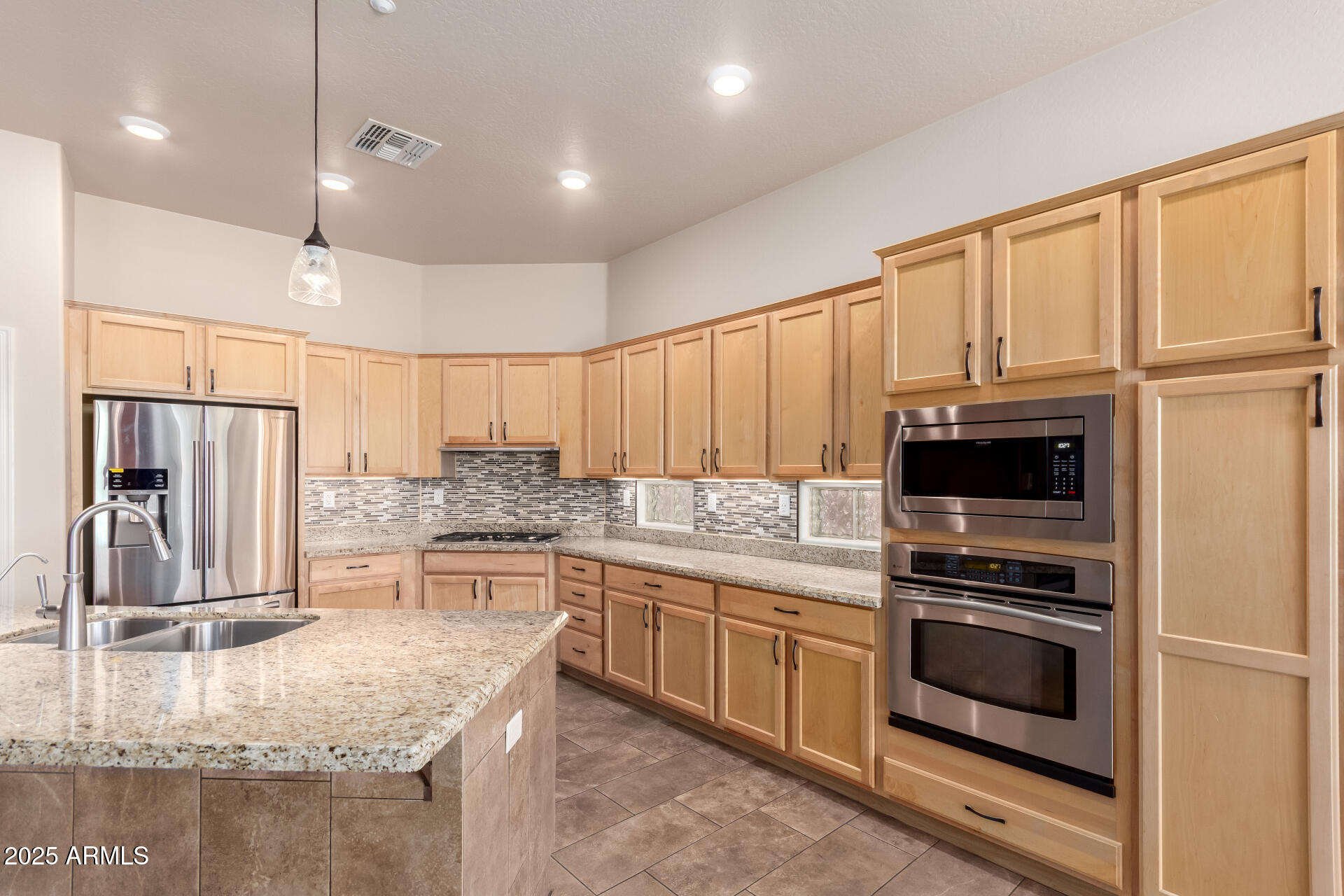 40816 N HARBOUR TOWN Way