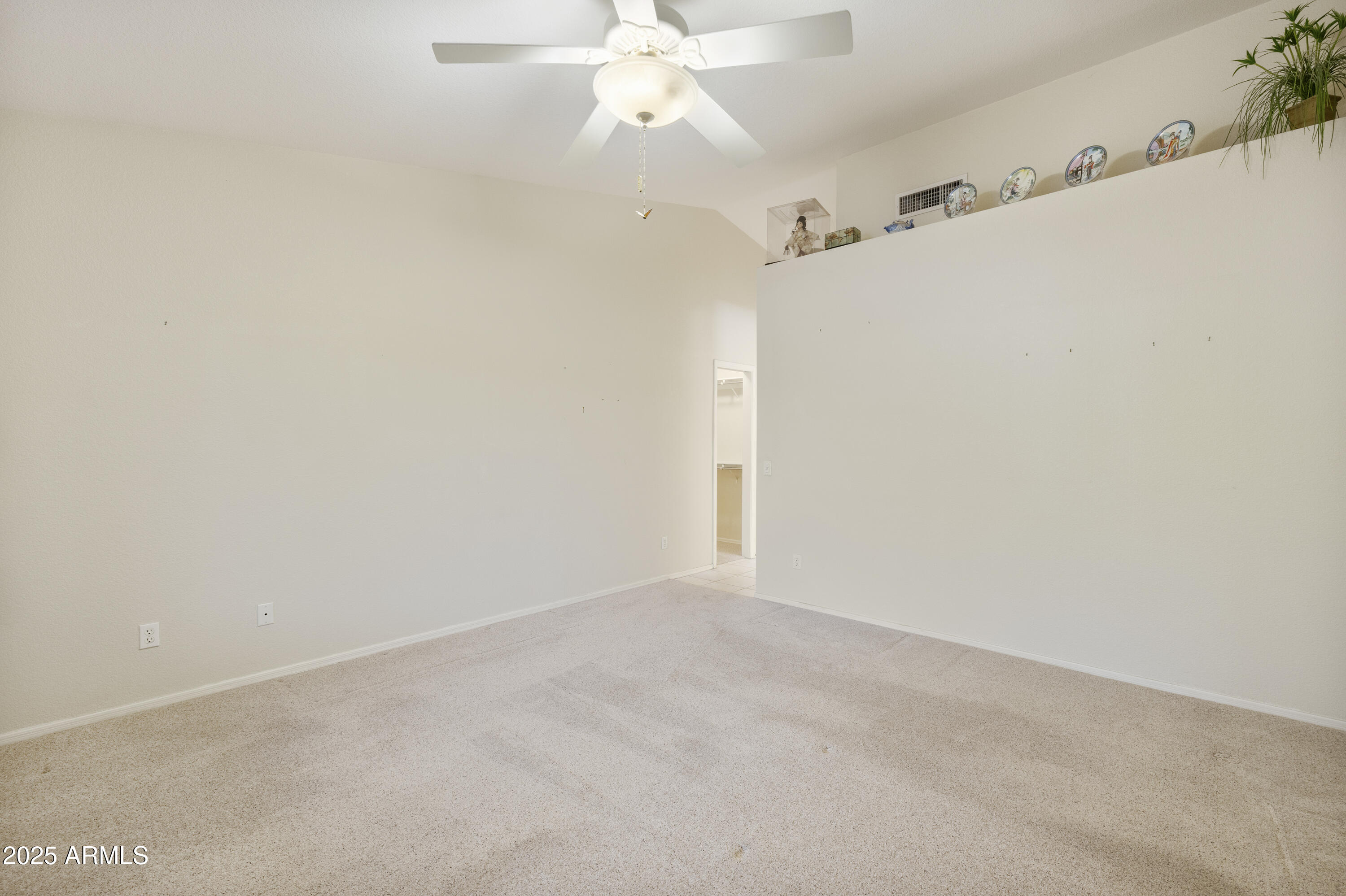 24211 S STARCREST Drive