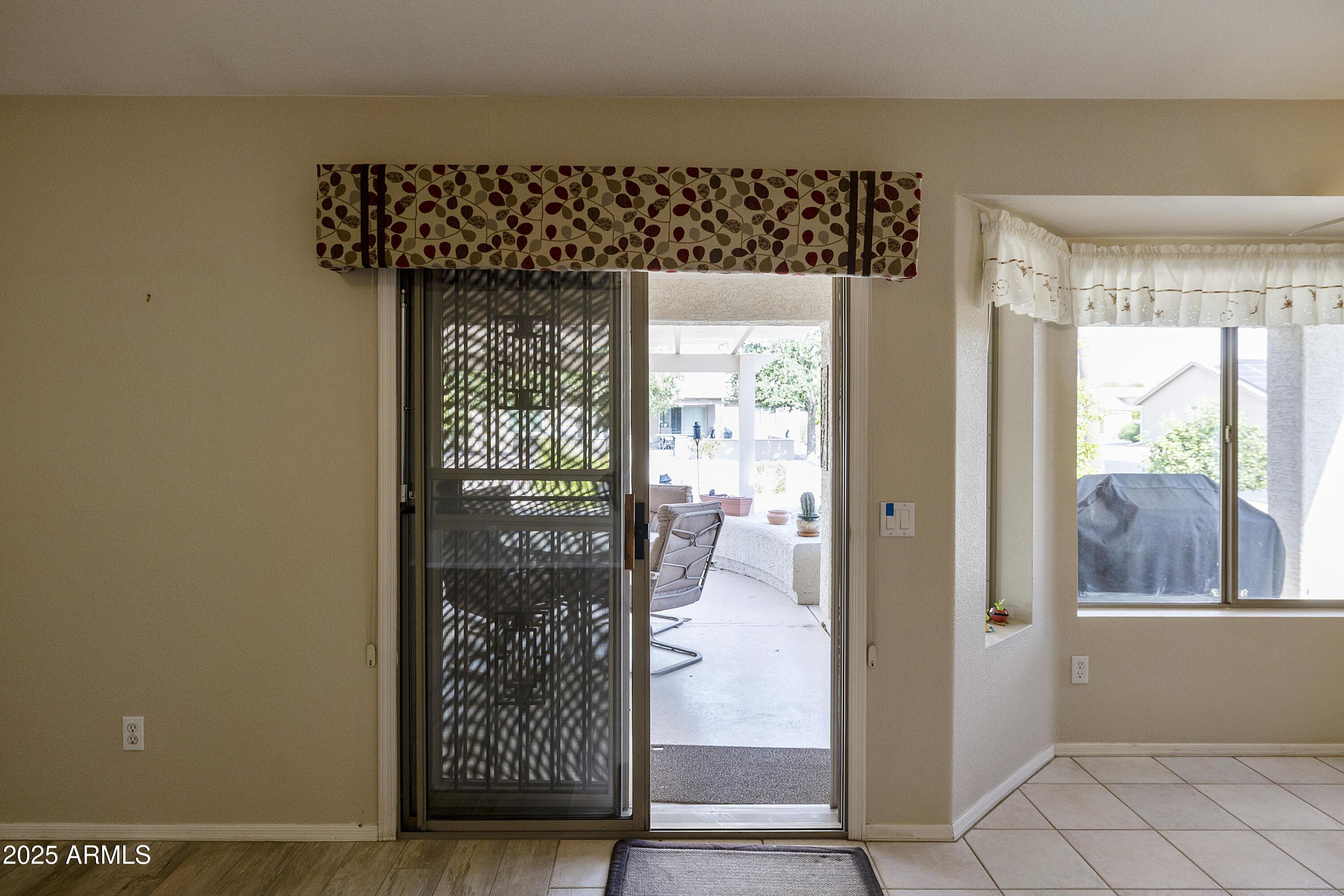24211 S STARCREST Drive