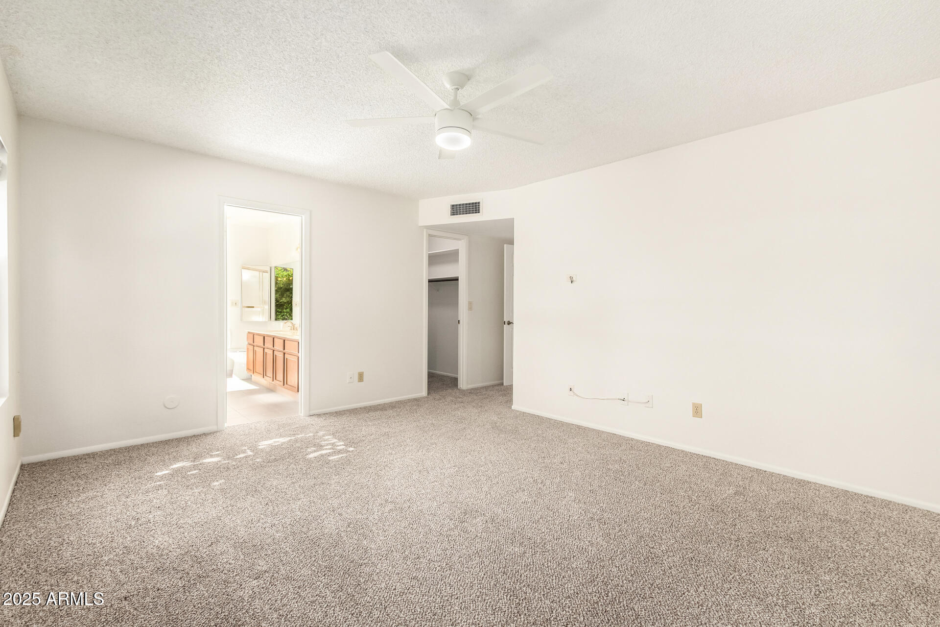 6415 W POINSETTIA Drive