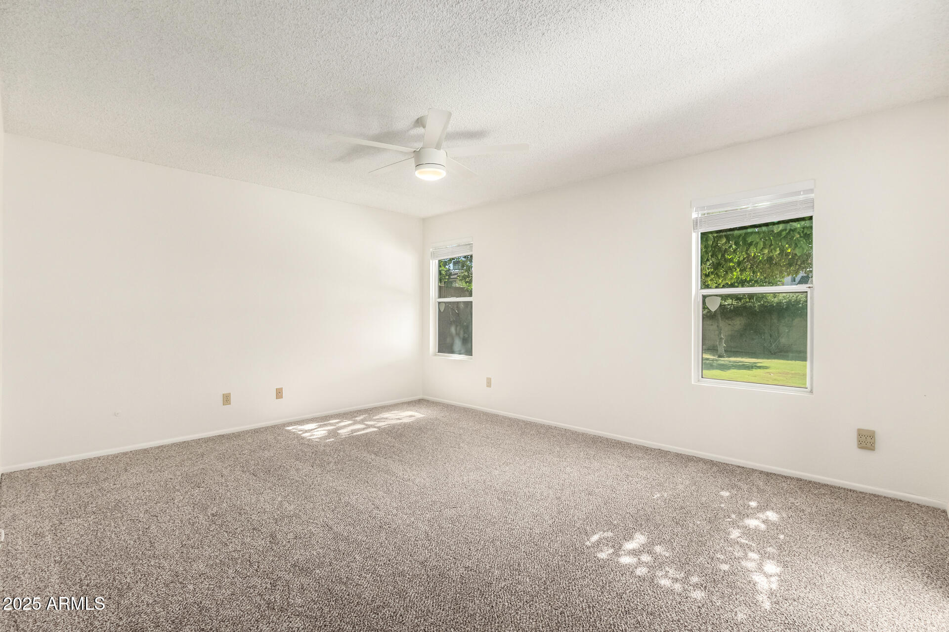 6415 W POINSETTIA Drive