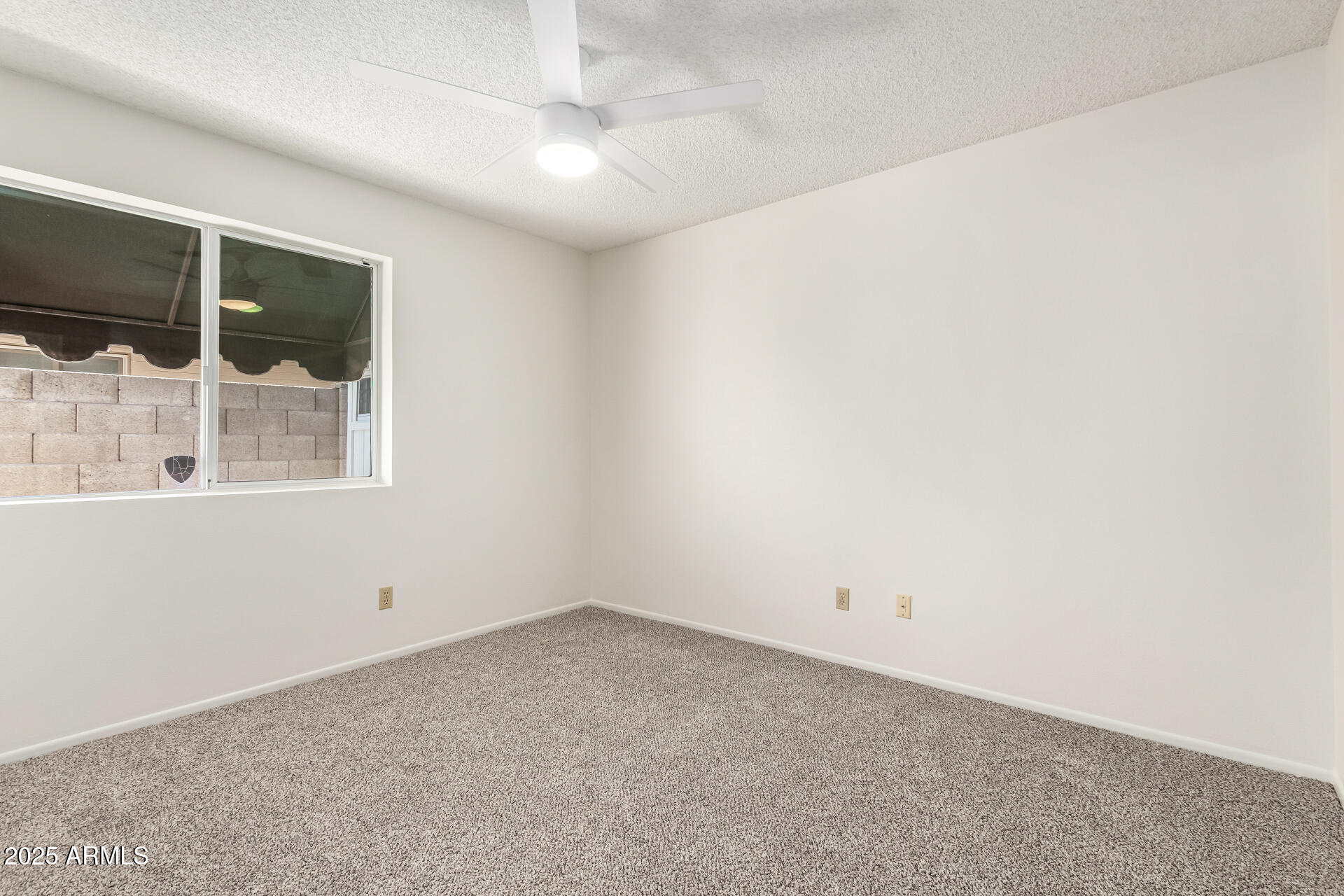 6415 W POINSETTIA Drive