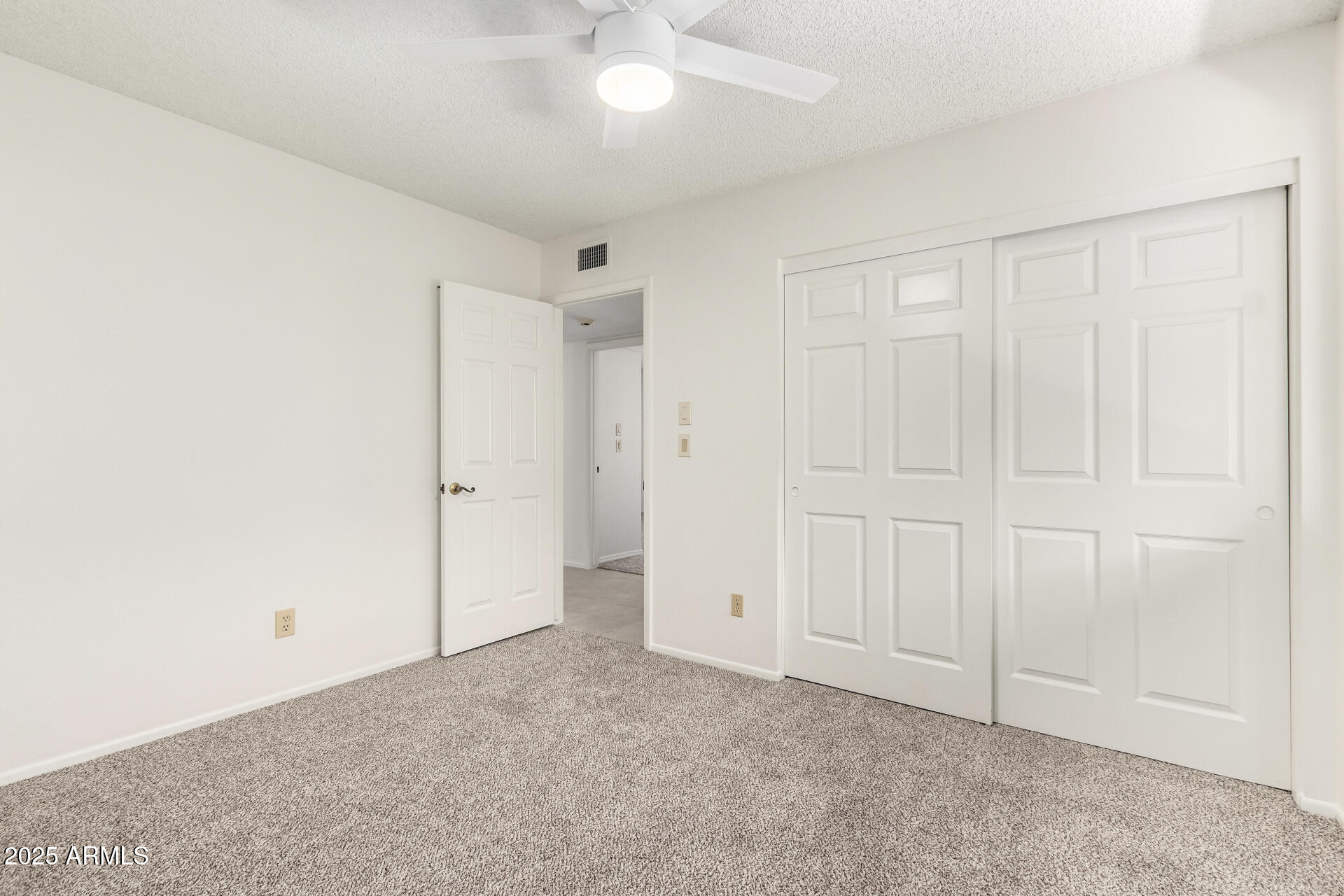 6415 W POINSETTIA Drive