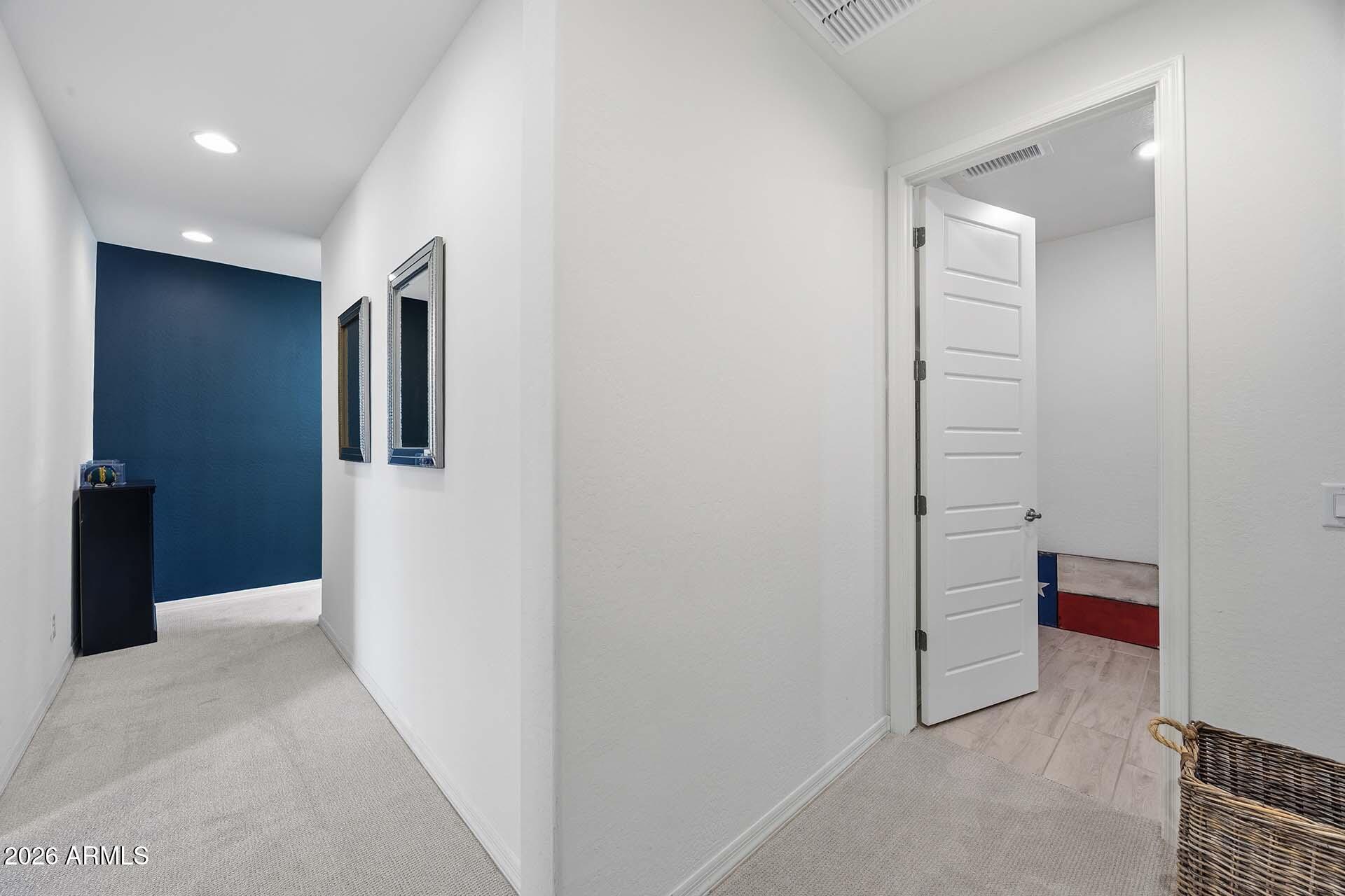 1912 W KINFIELD Trail