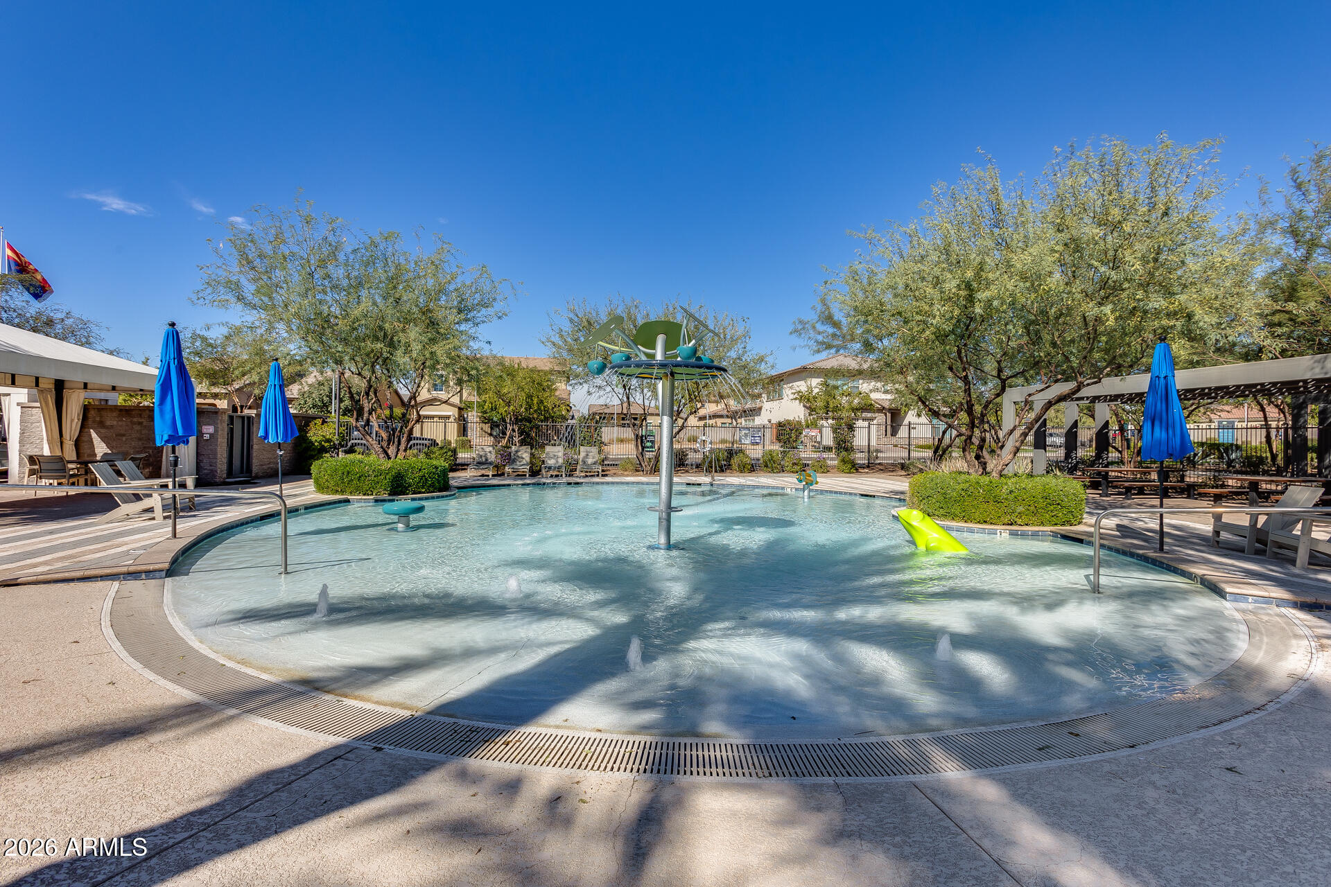 1912 W KINFIELD Trail