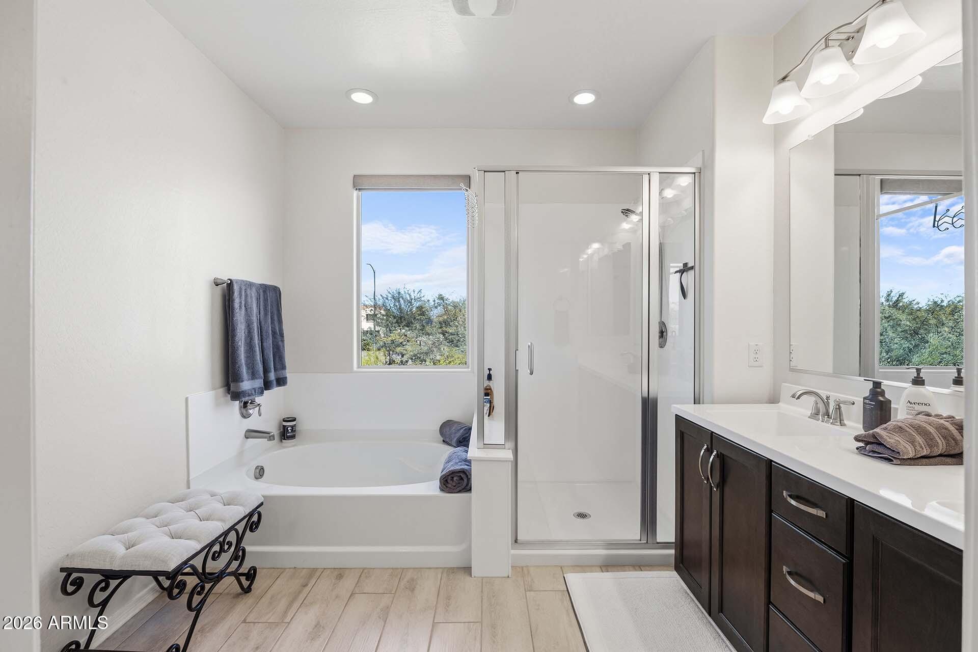 1912 W KINFIELD Trail