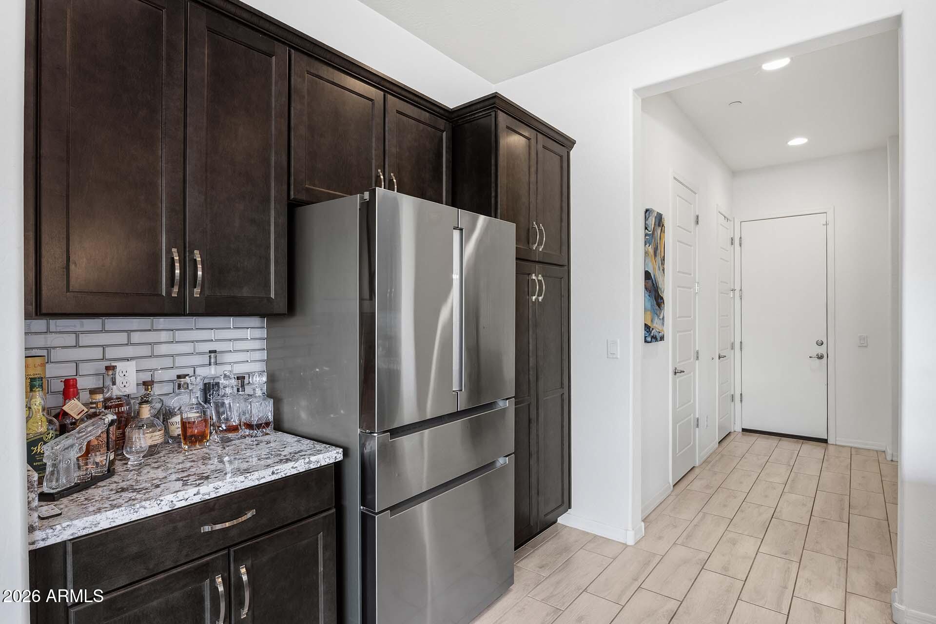 1912 W KINFIELD Trail