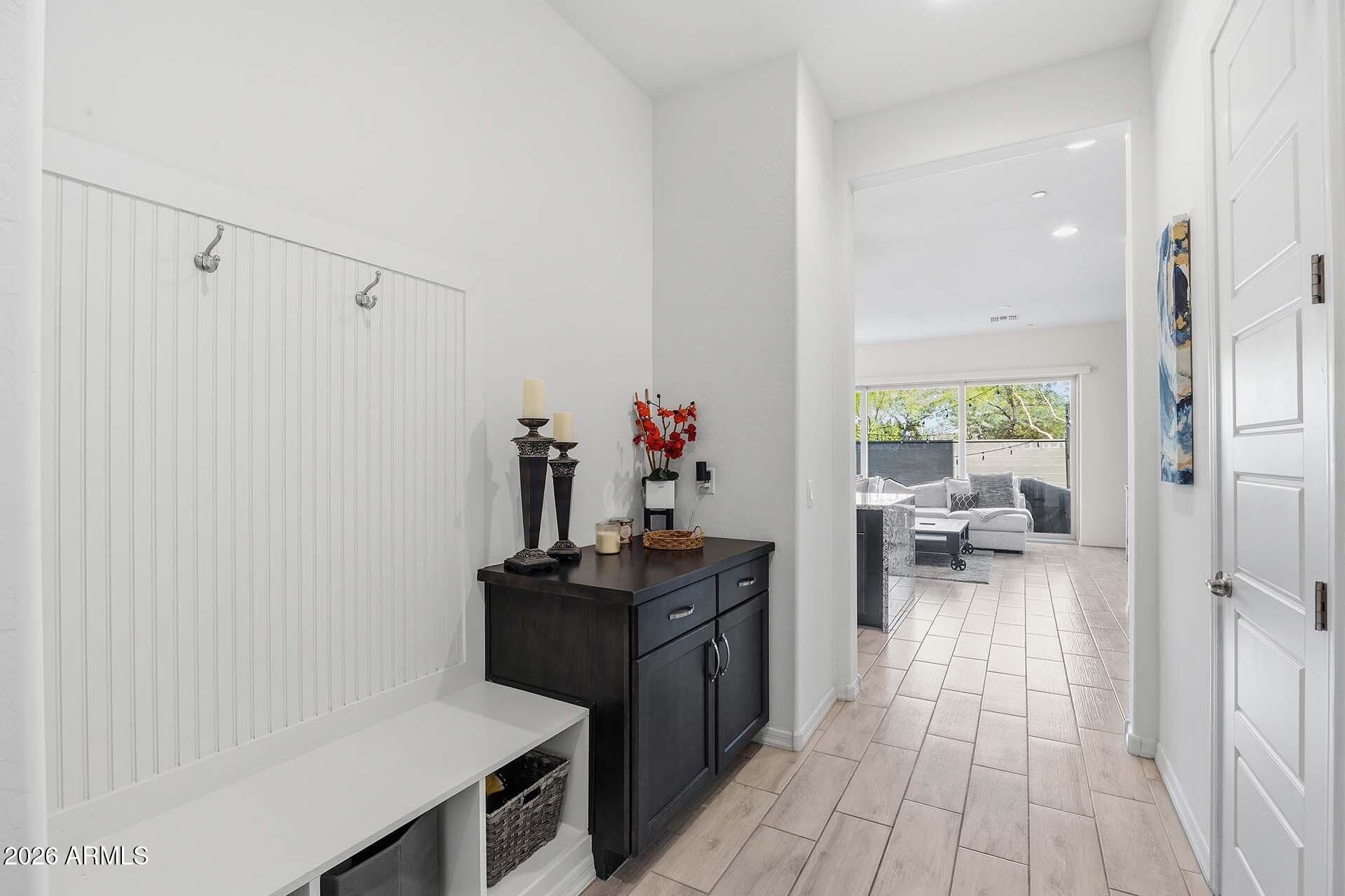 1912 W KINFIELD Trail