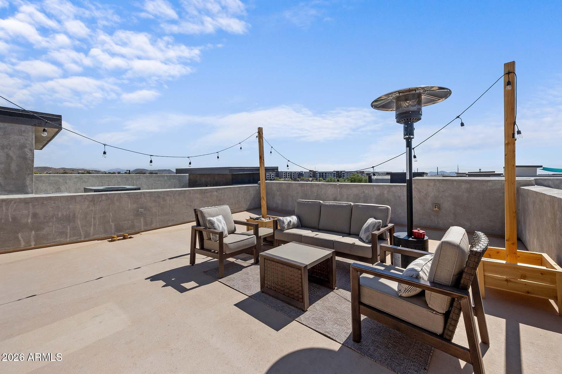 1912 W KINFIELD Trail