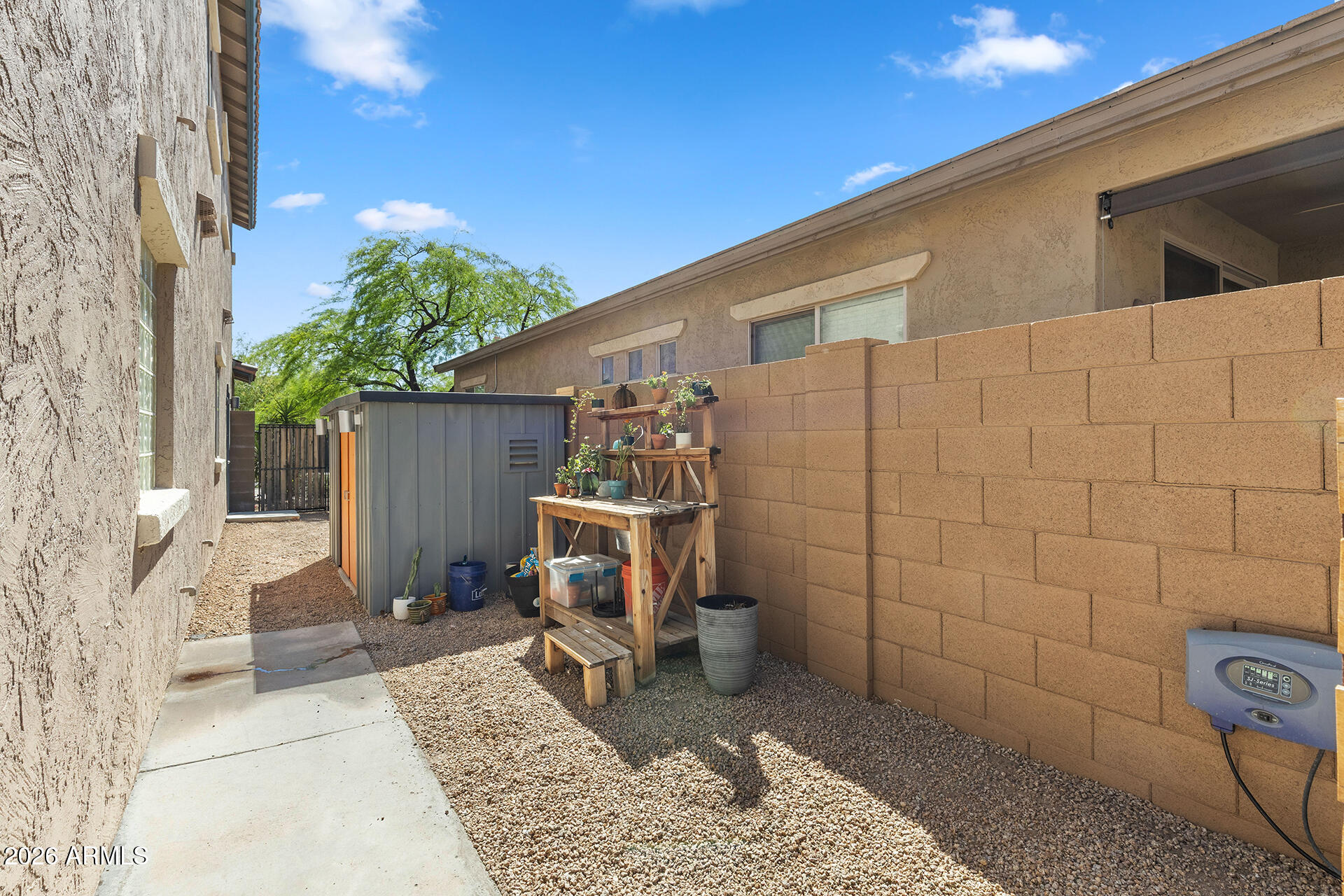 8456 W QUAIL TRACK Drive