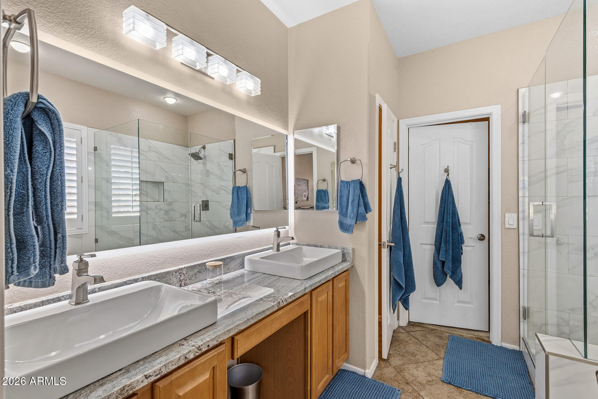 8456 W QUAIL TRACK Drive