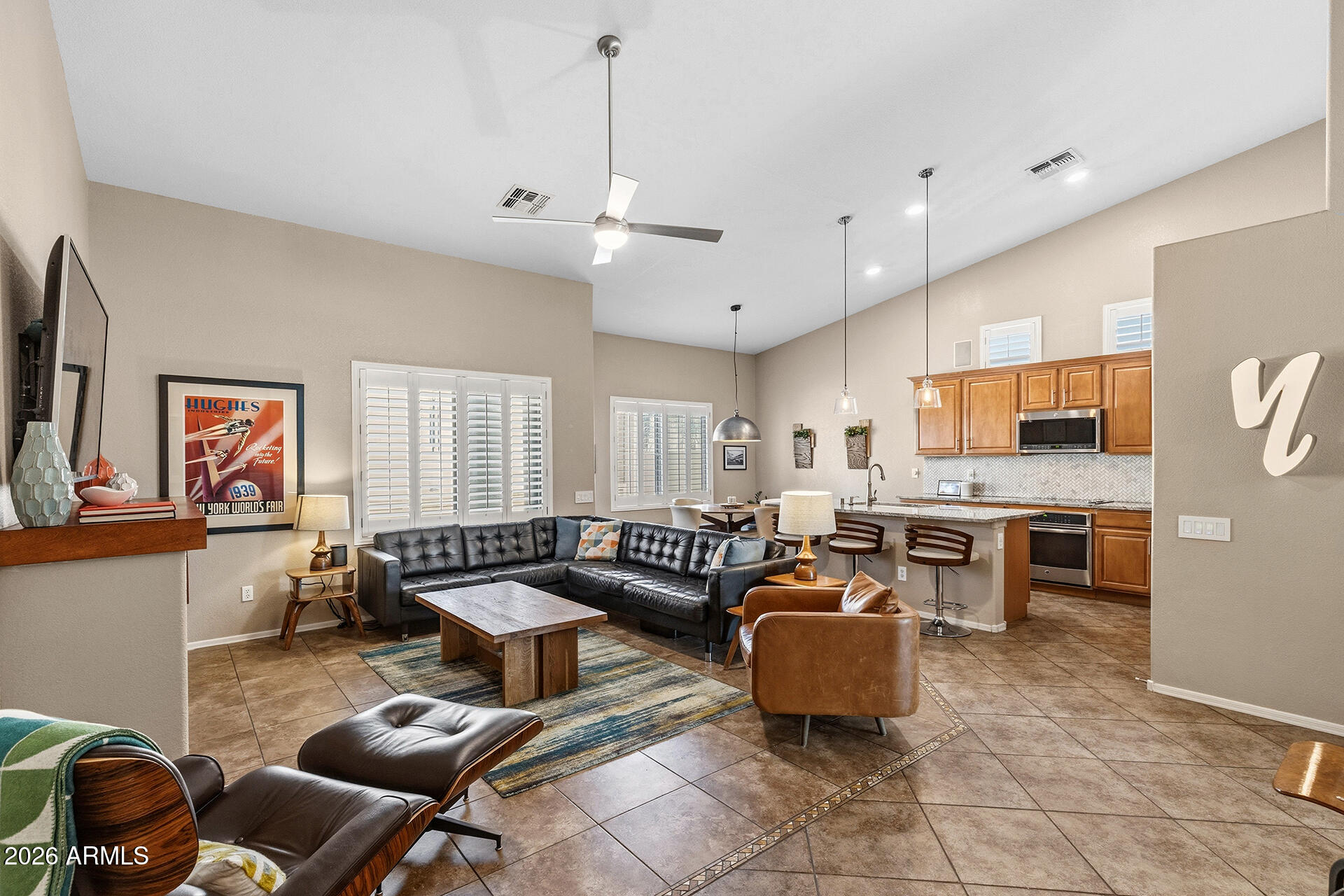 8456 W QUAIL TRACK Drive