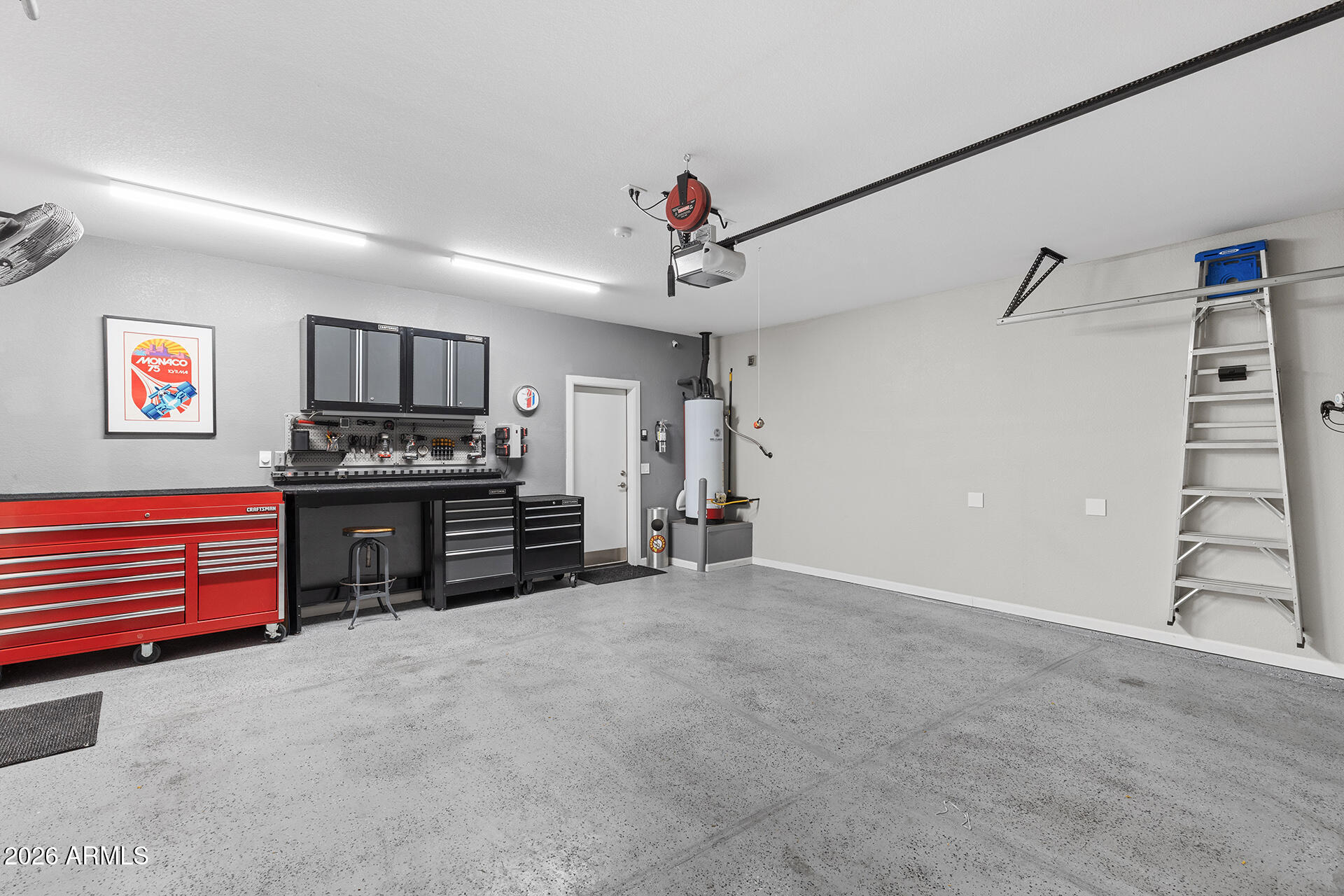 8456 W QUAIL TRACK Drive