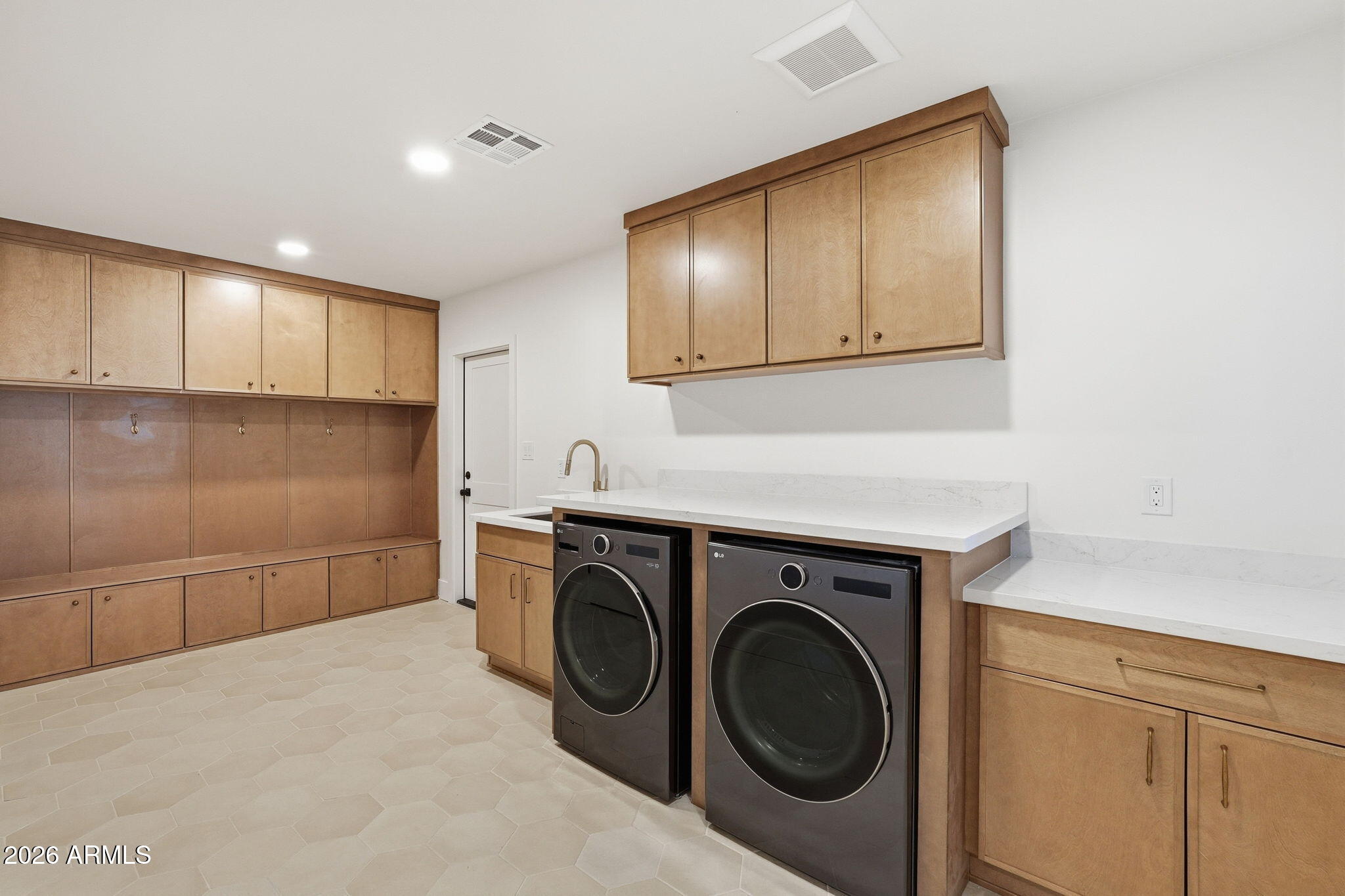 1111 OCOTILLO Circle