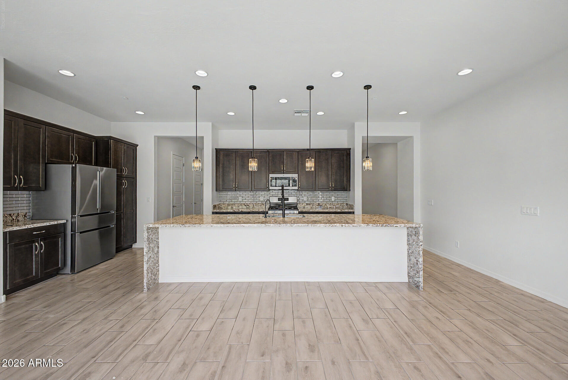 1912 W KINFIELD Trail
