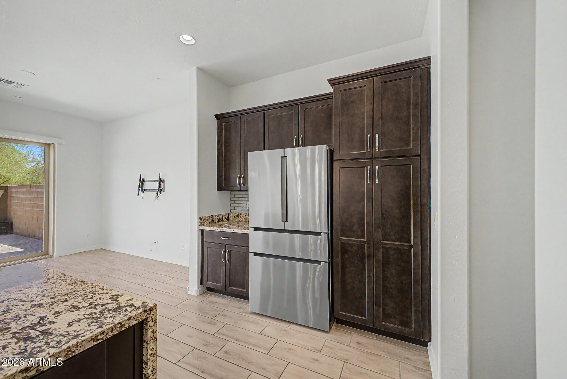1912 W KINFIELD Trail
