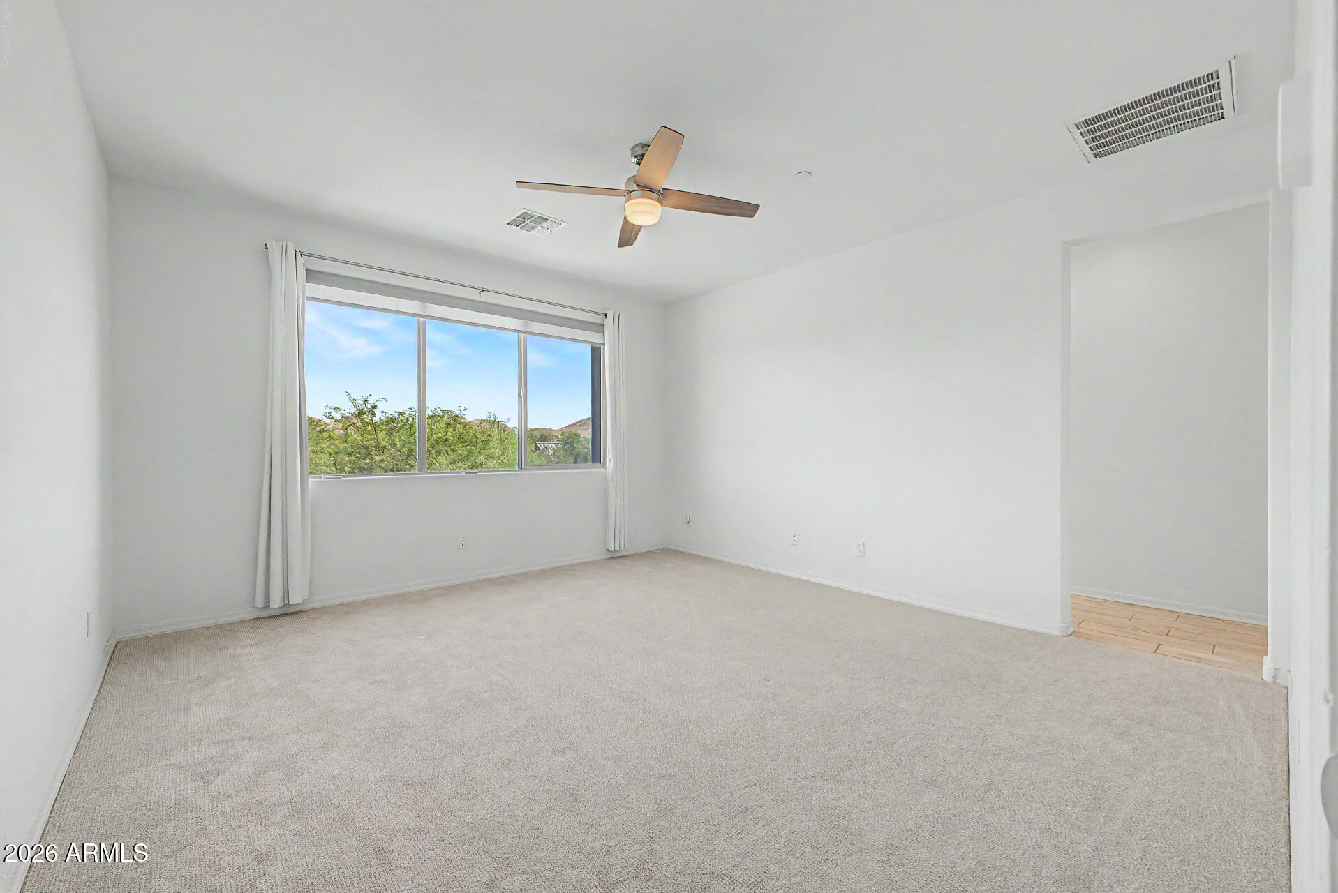 1912 W KINFIELD Trail