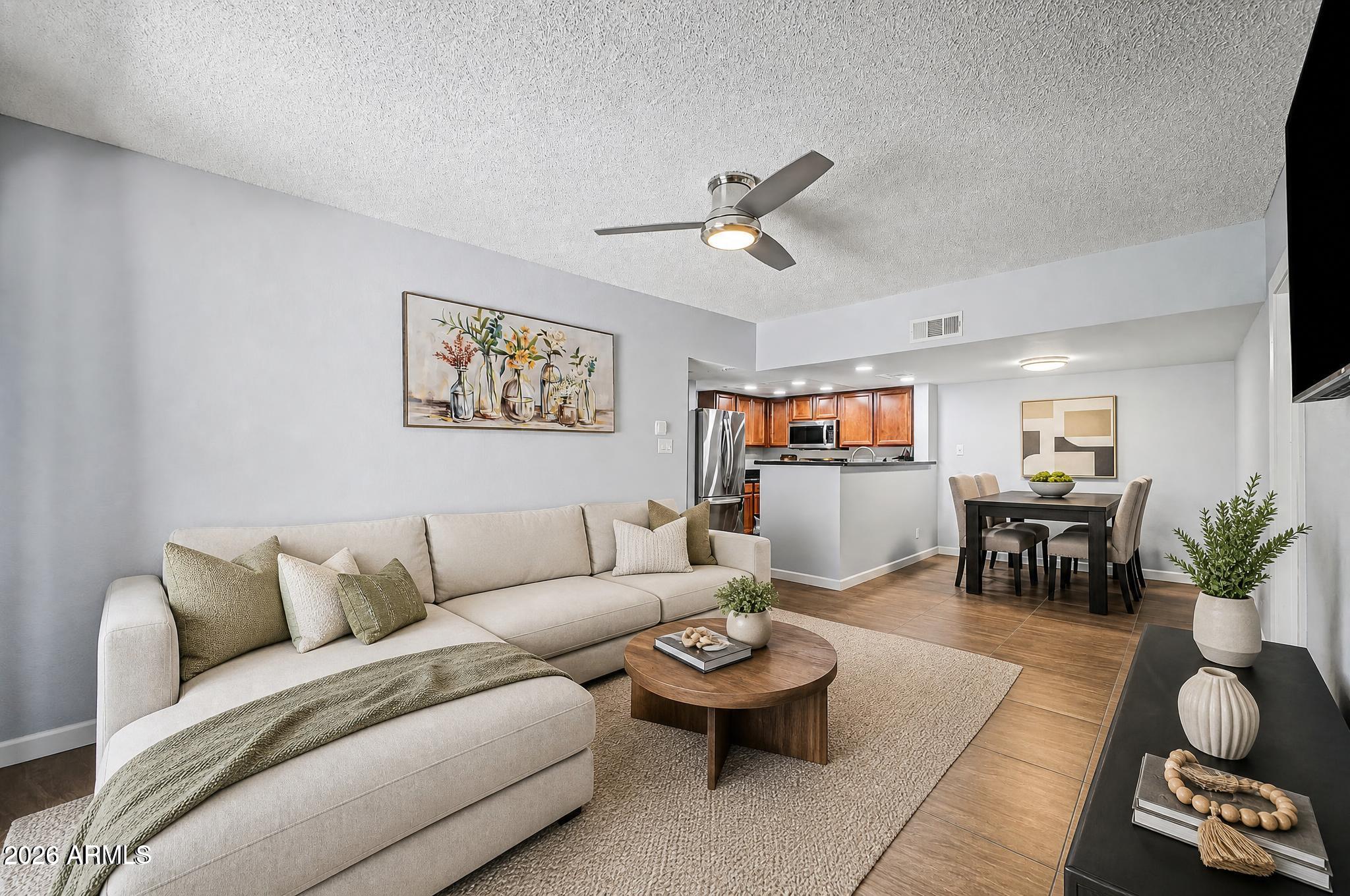 5757 W EUGIE Avenue 2098