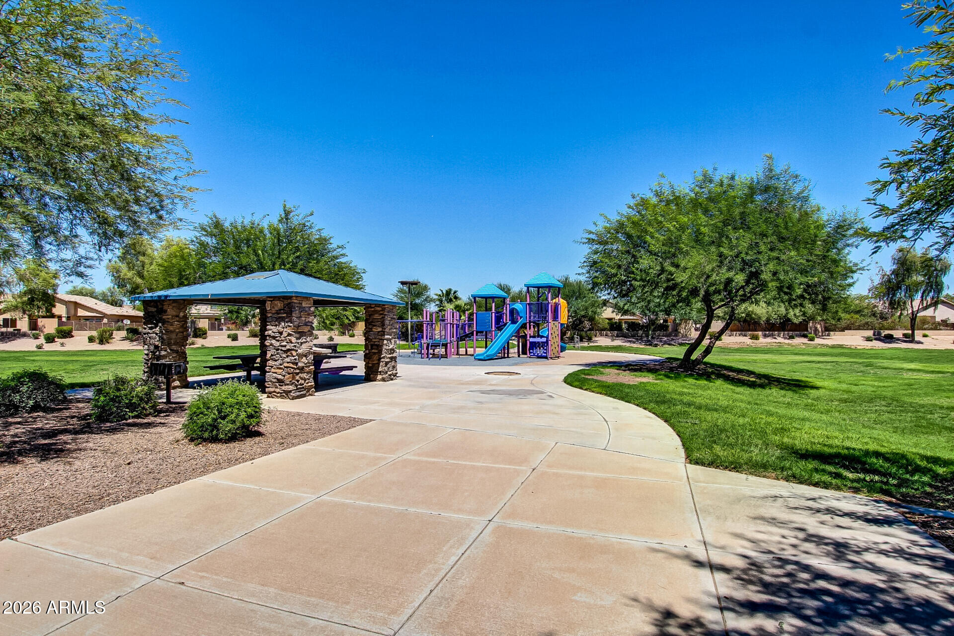 5757 W EUGIE Avenue 2098