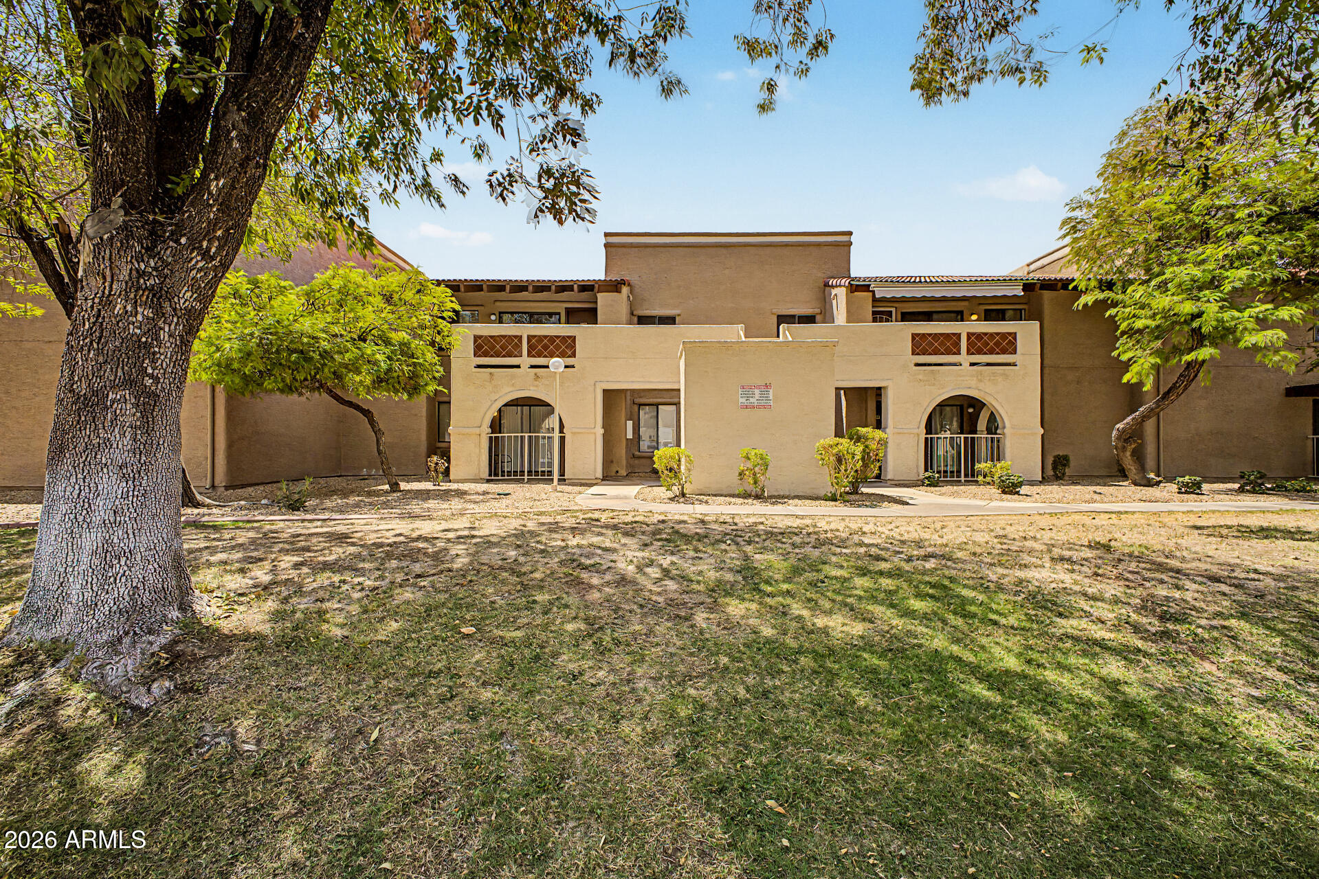 5757 W EUGIE Avenue 2098