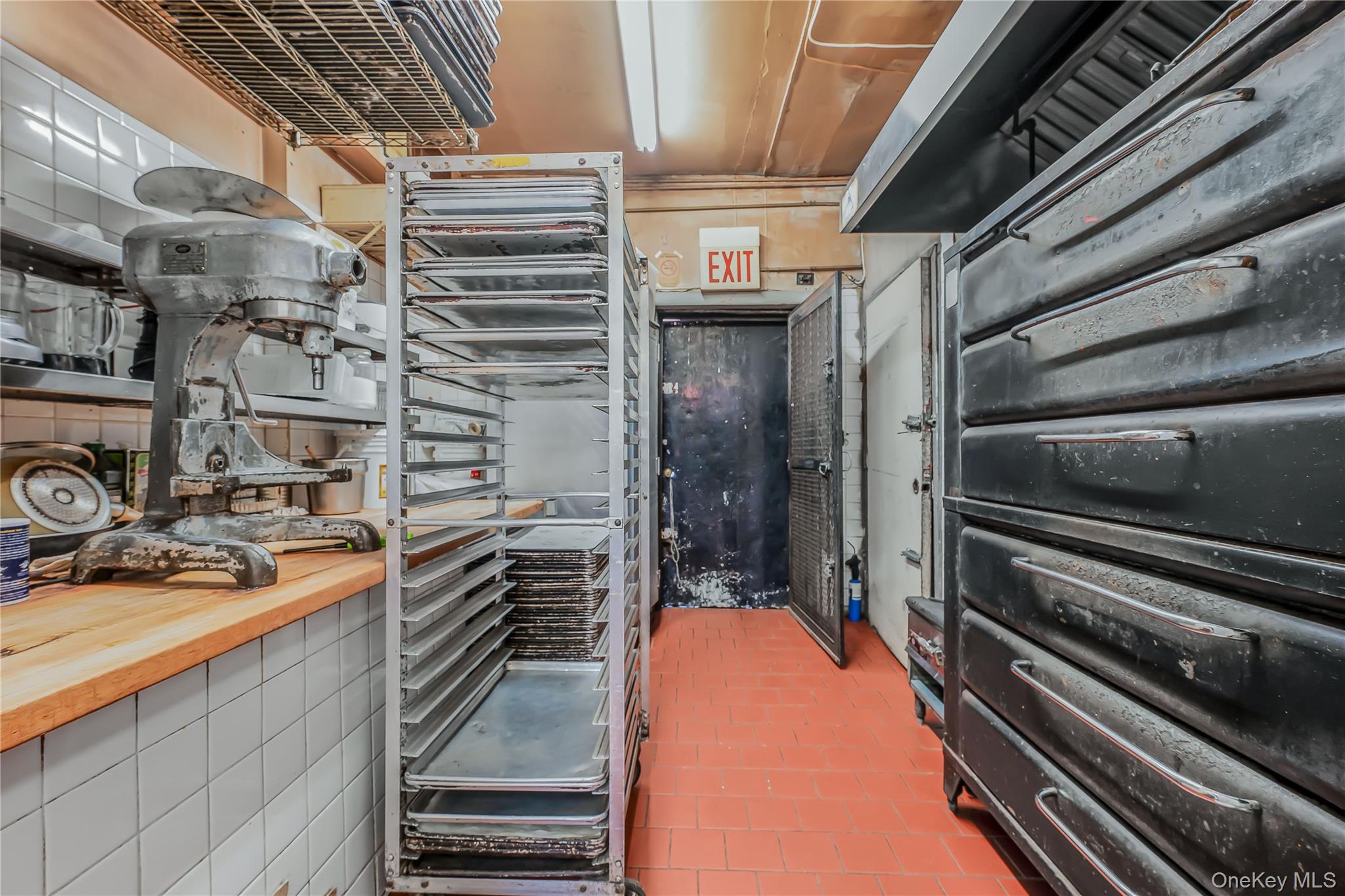 61-22 Springfield Boulevard