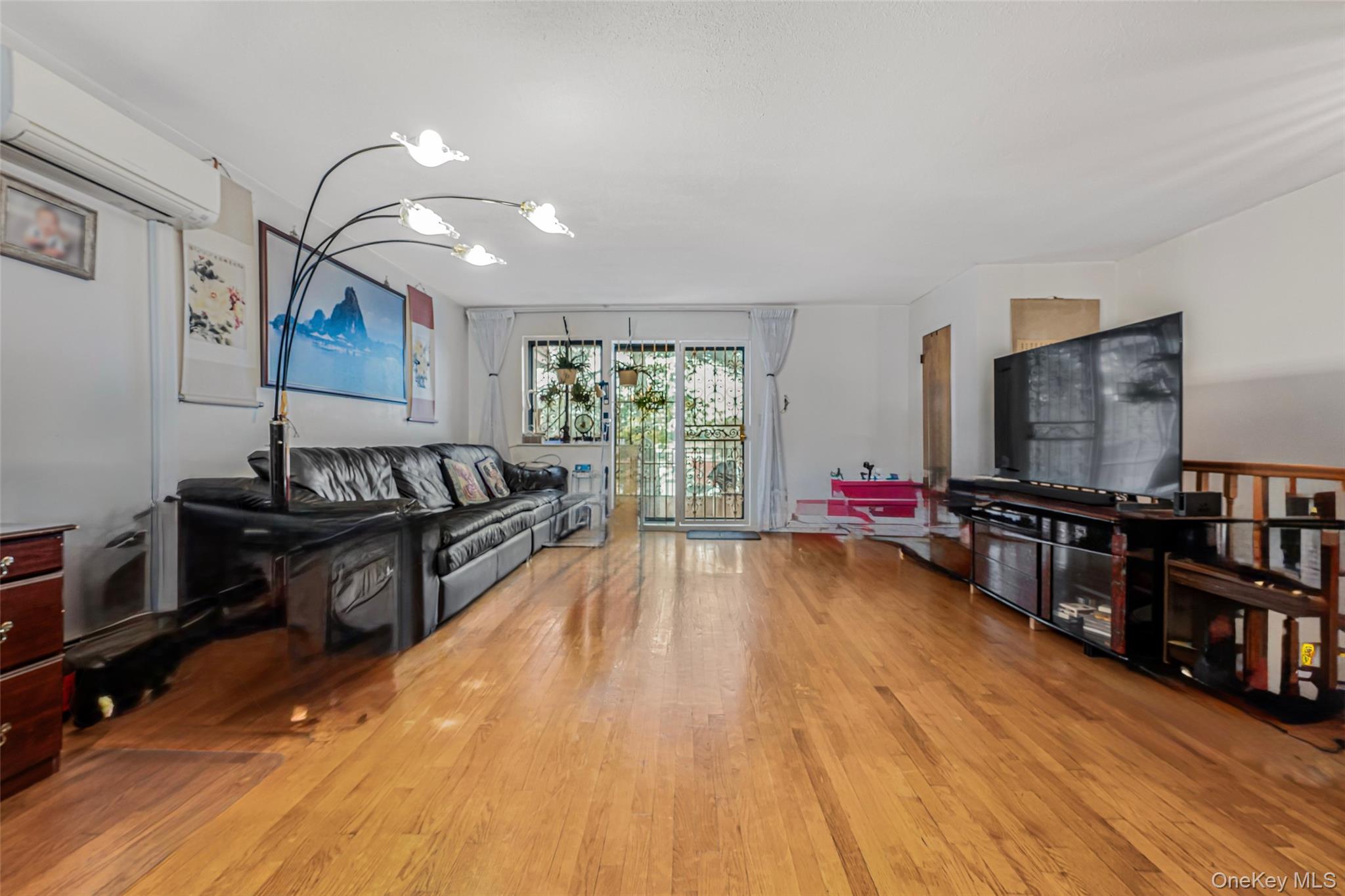 7449 Calamus Avenue Unit: 51