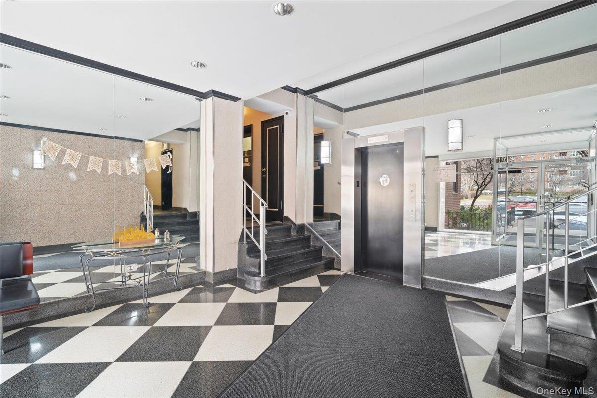 620 W 239th Street Unit: 3A